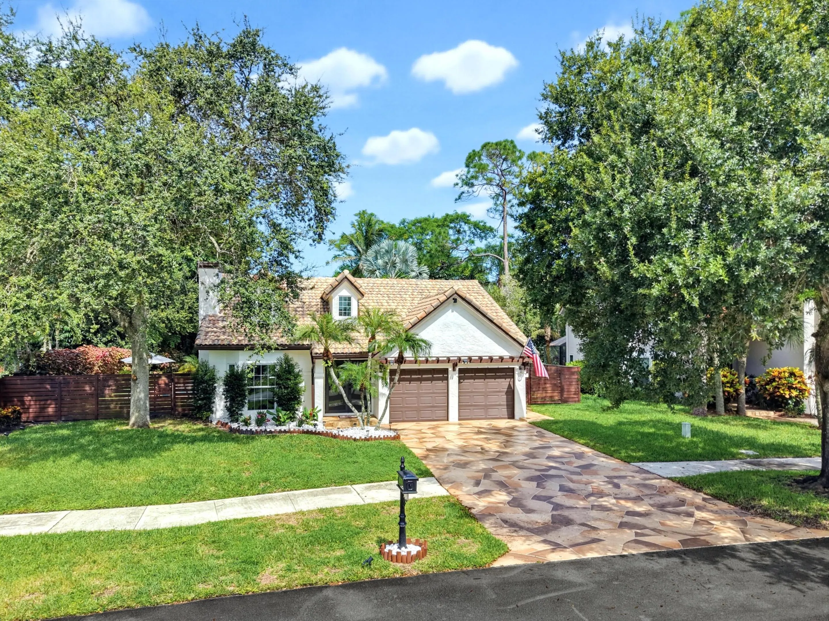 5951 NW 65TH Court