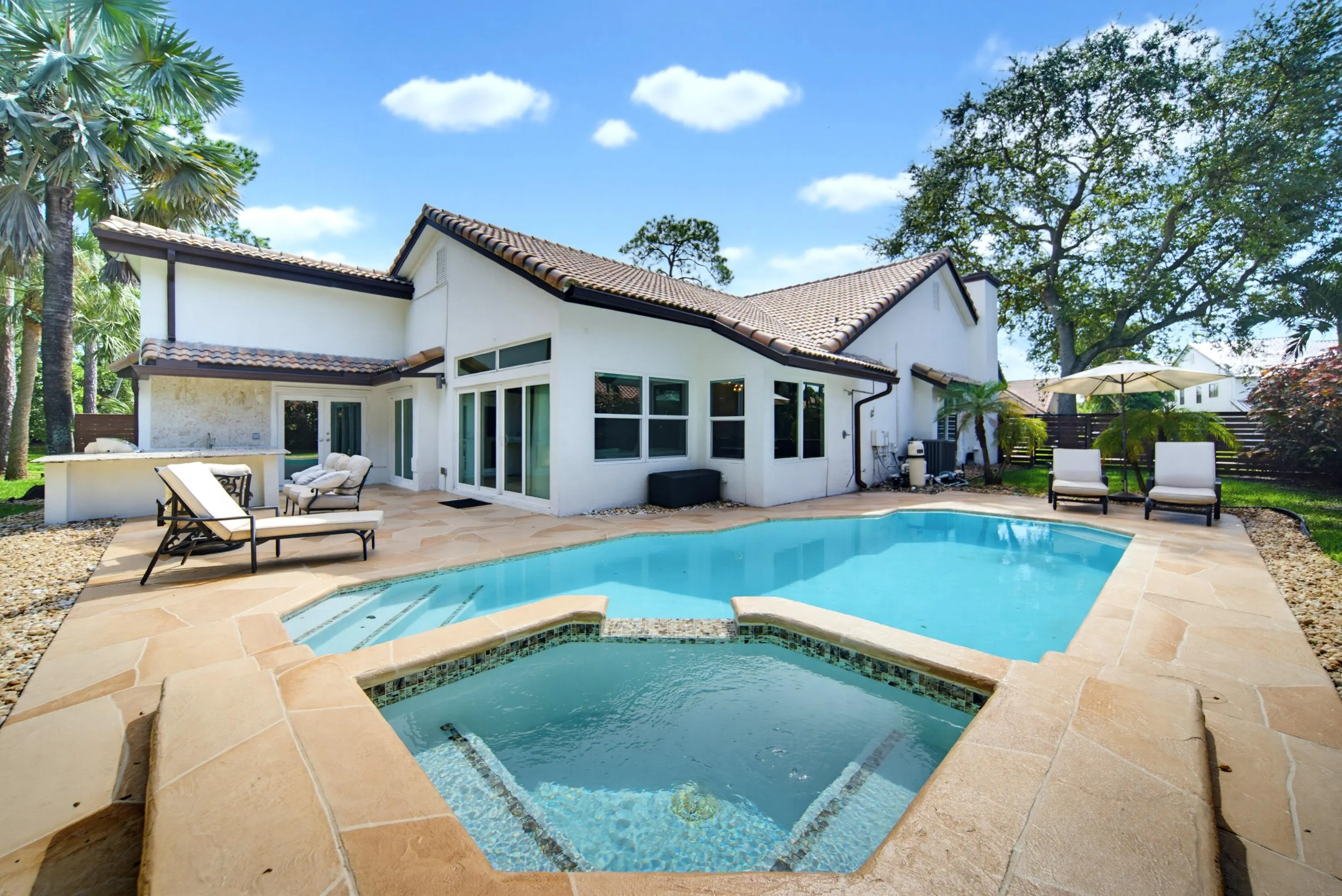 5951 NW 65TH Court