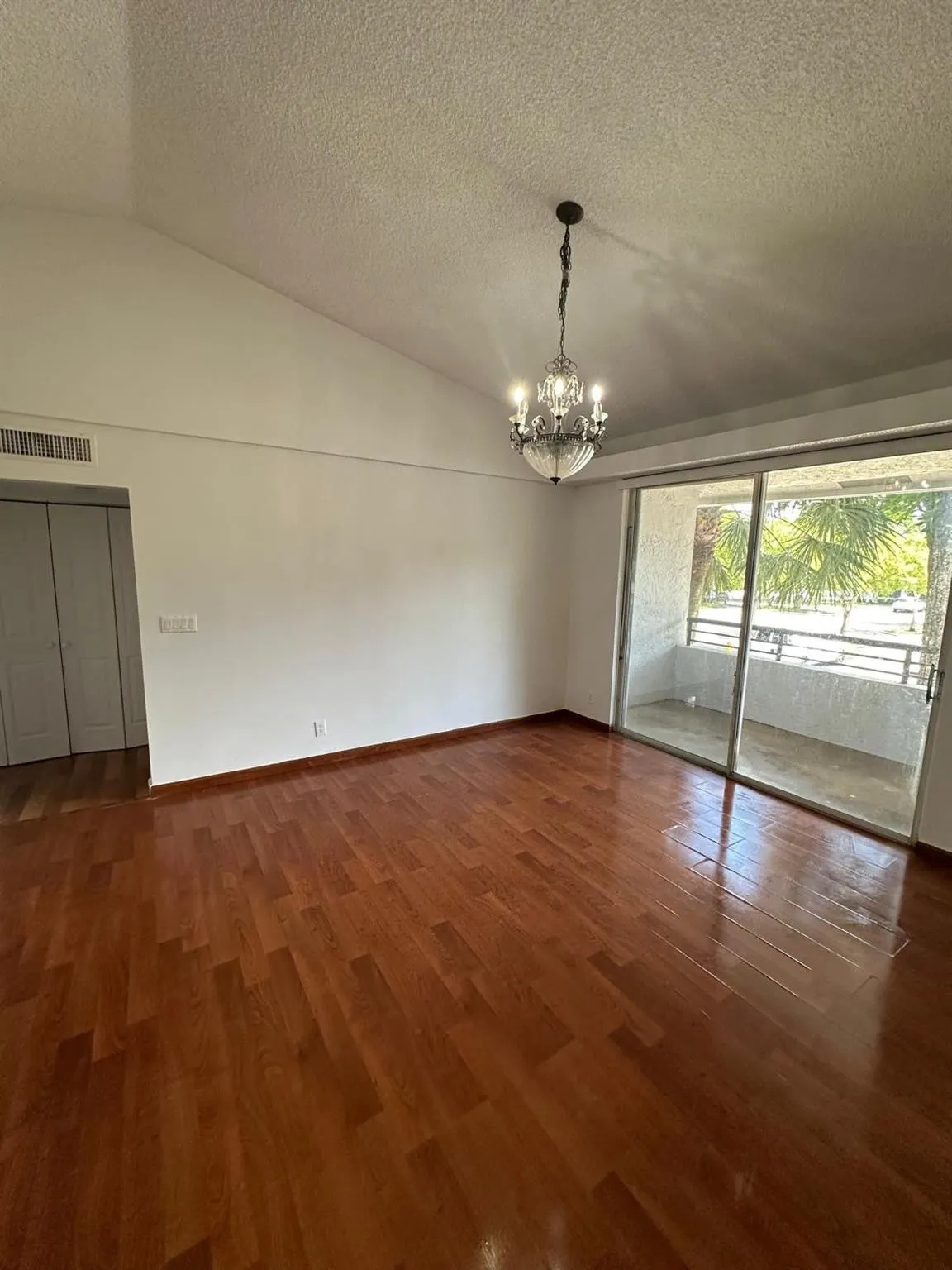 731 LYONS Road #16207
