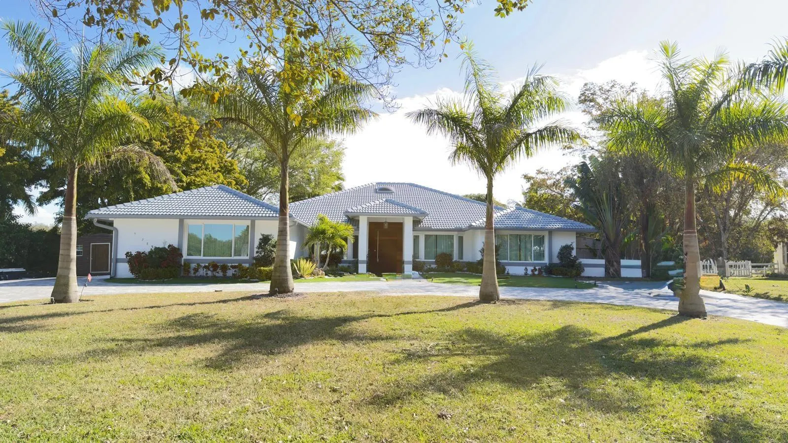 5928 NW 77TH Terrace