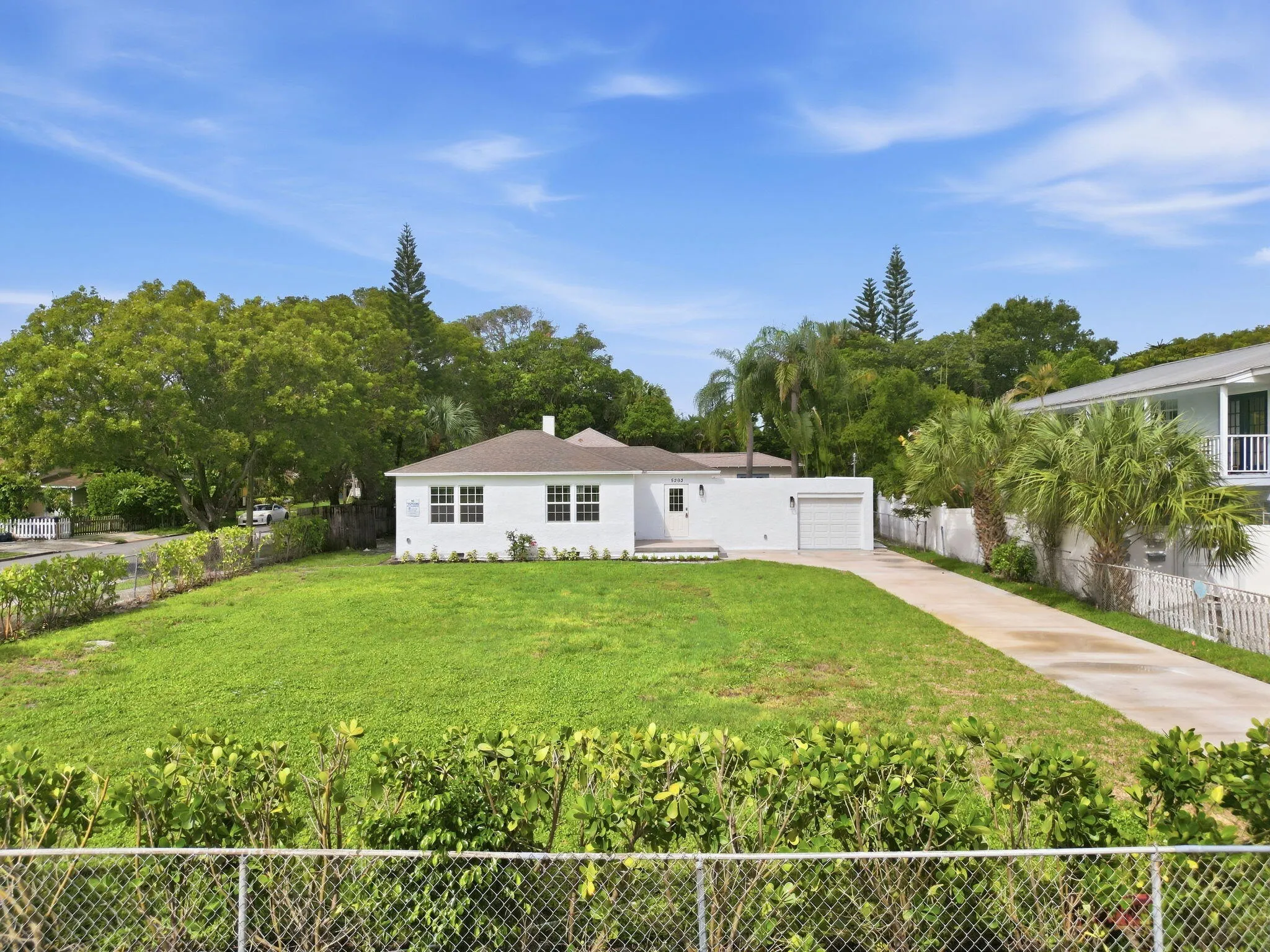 5203 N FLAGLER Drive