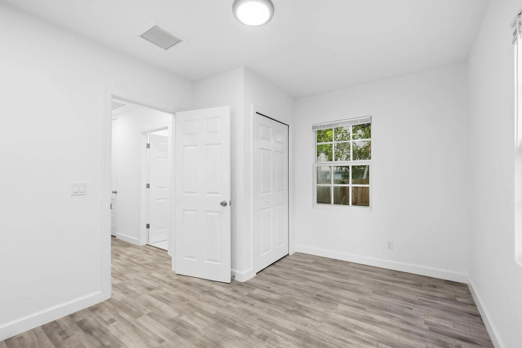5203 N FLAGLER Drive