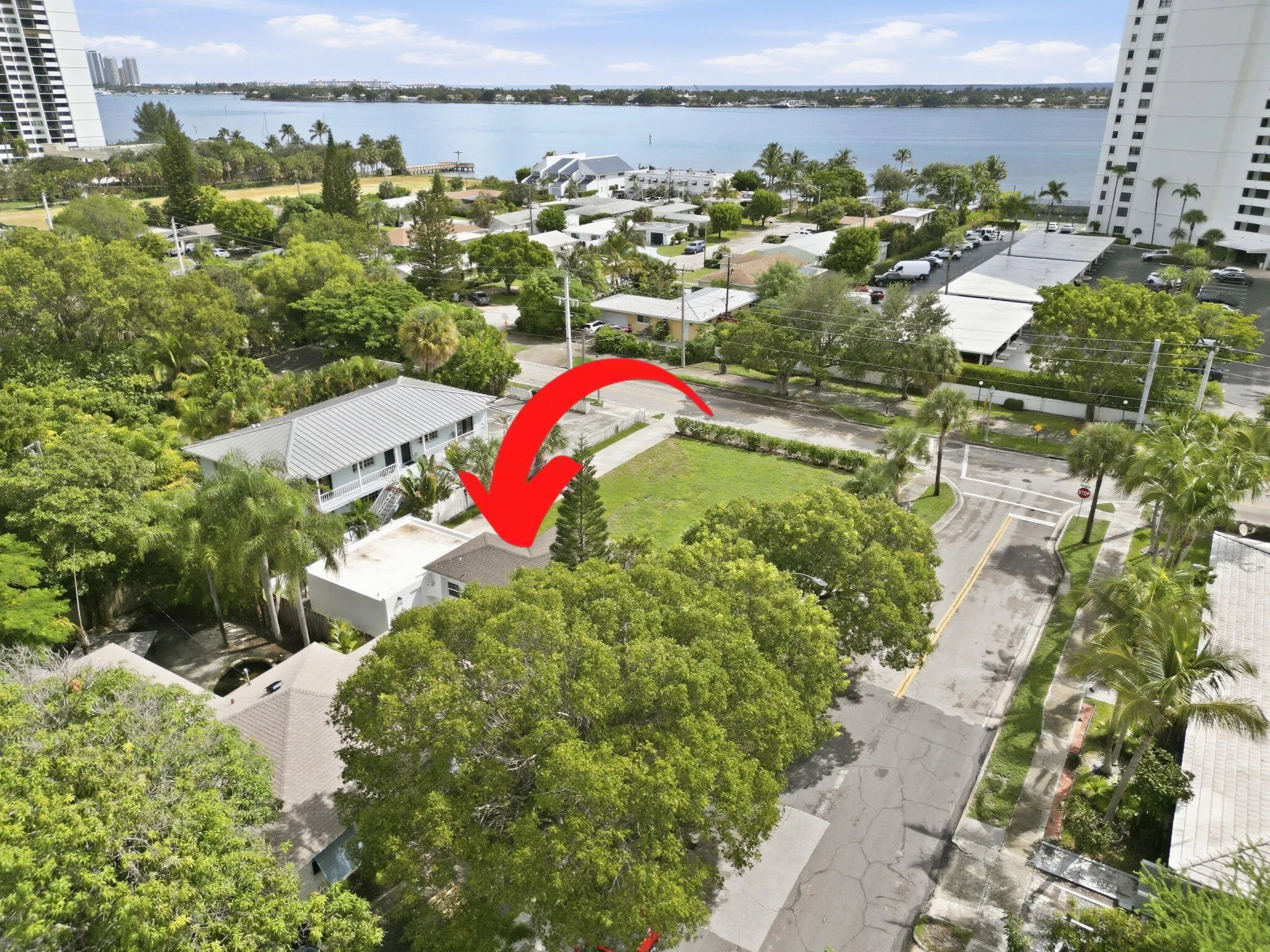 5203 N FLAGLER Drive