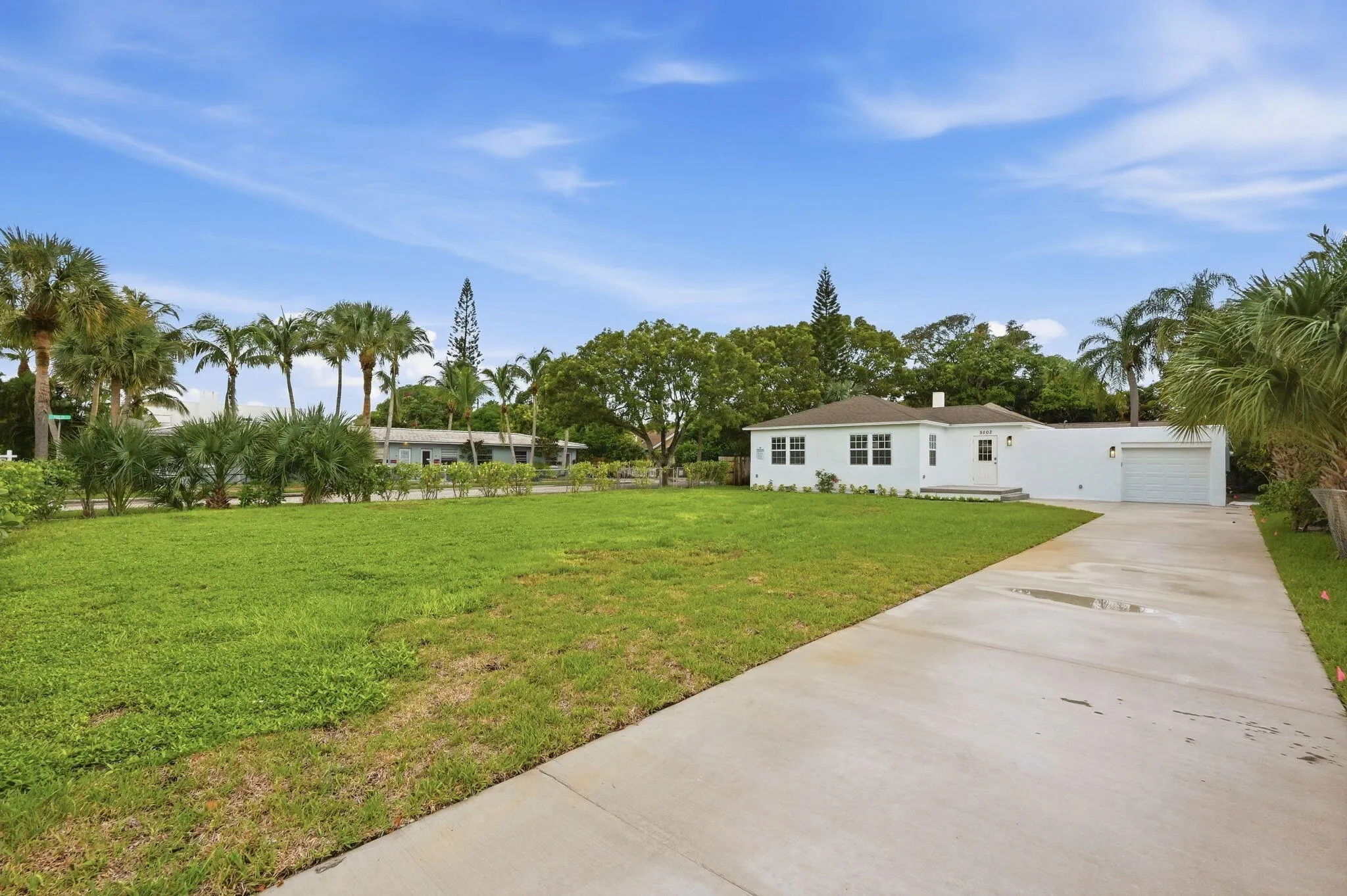 5203 N FLAGLER Drive