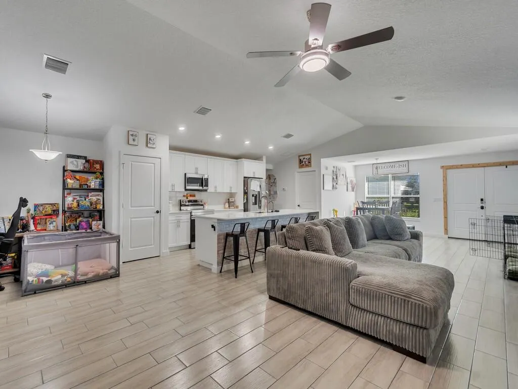 7735 101ST Court