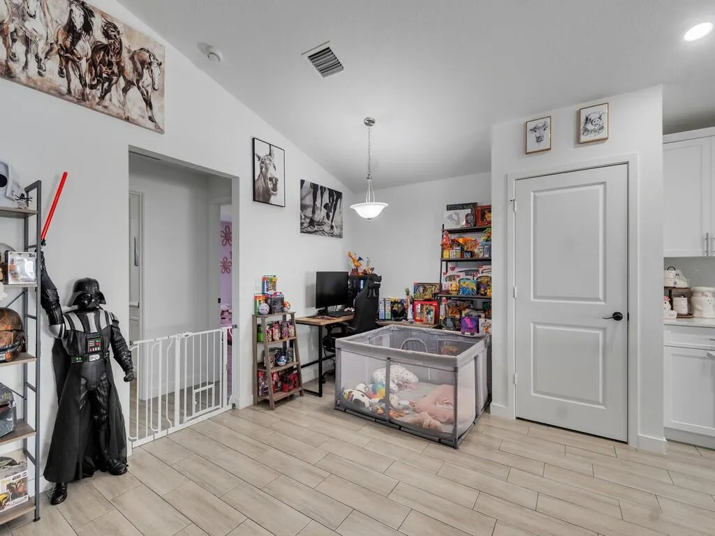 7735 101ST Court