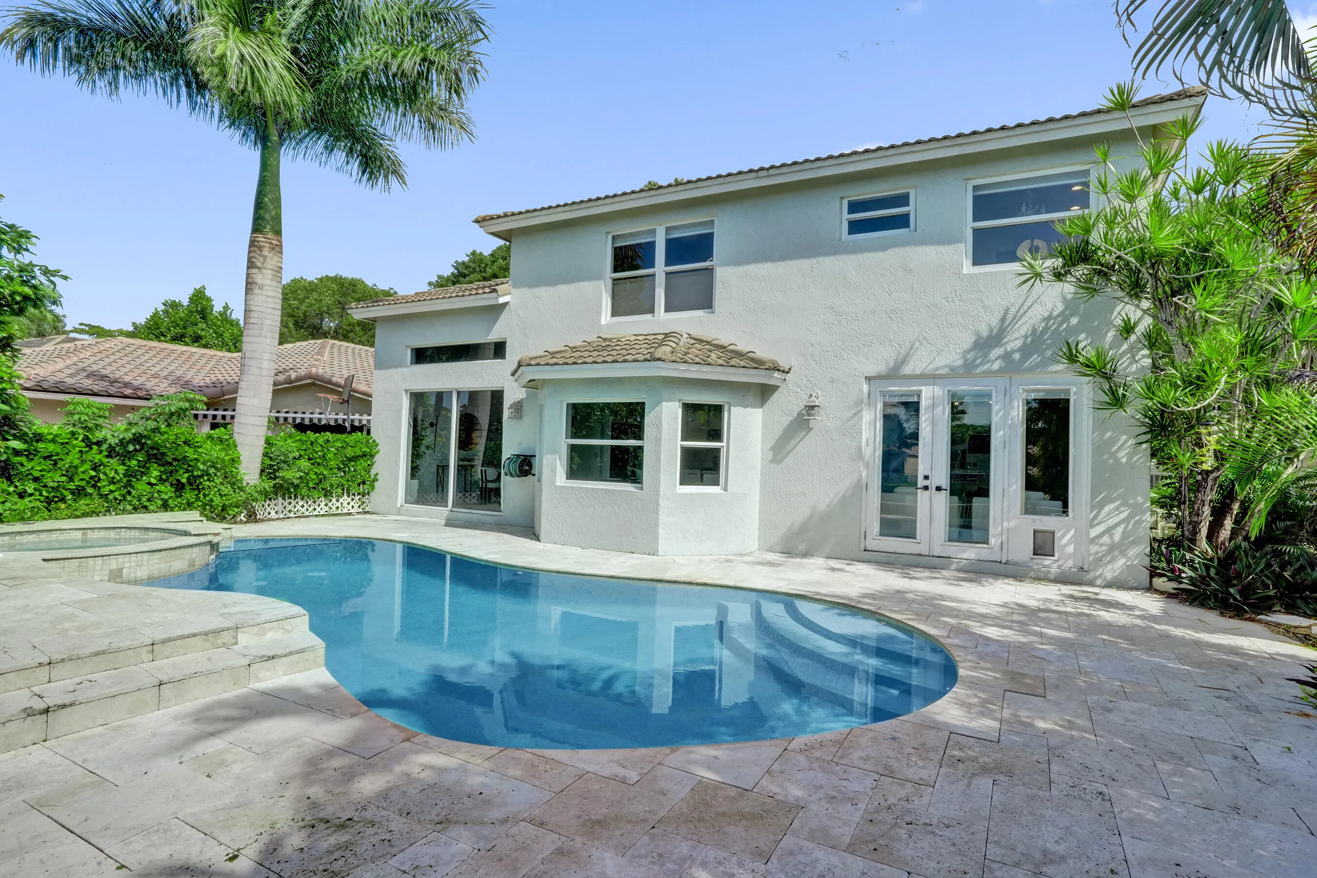 4032 NW 63RD Street