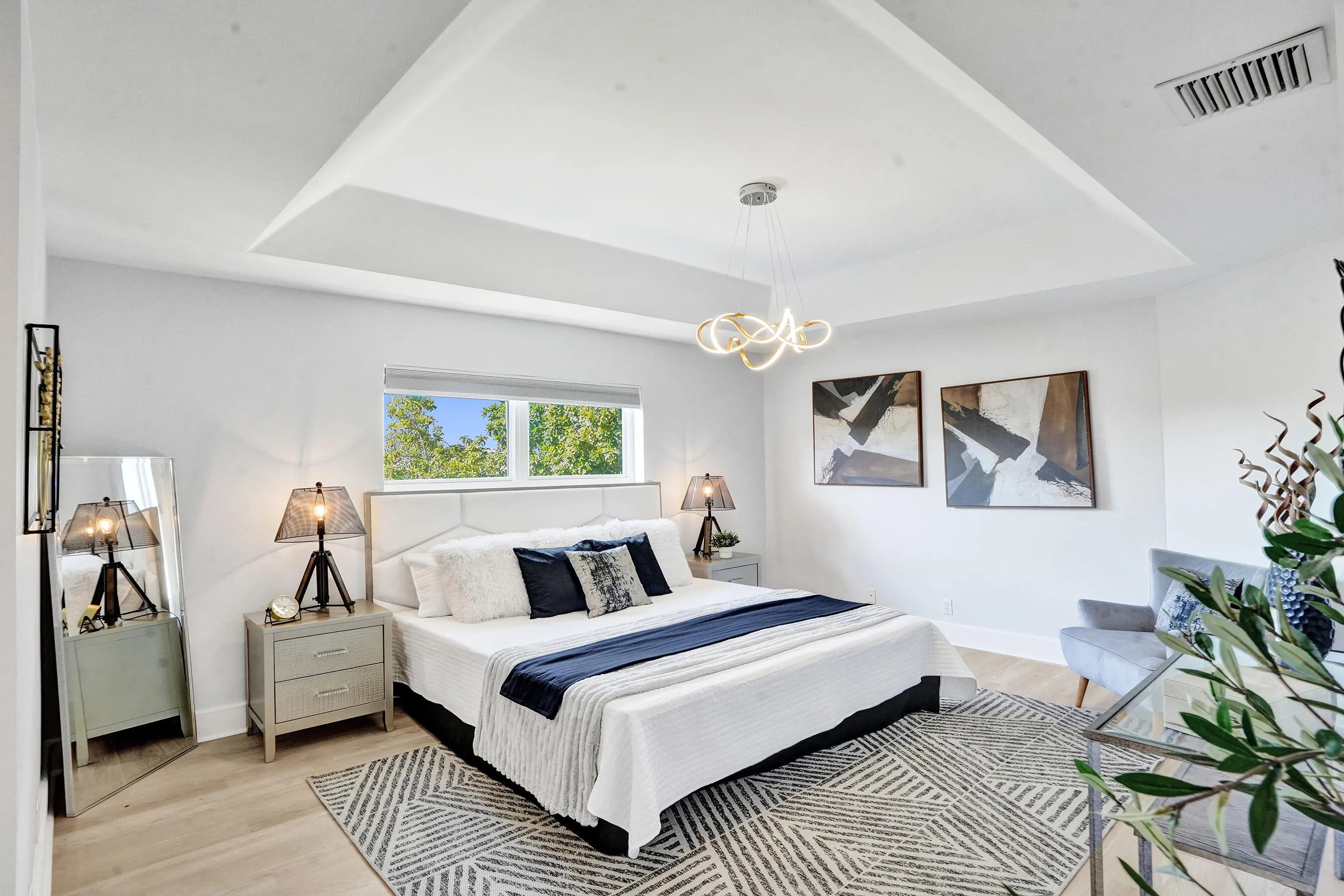 4032 NW 63RD Street