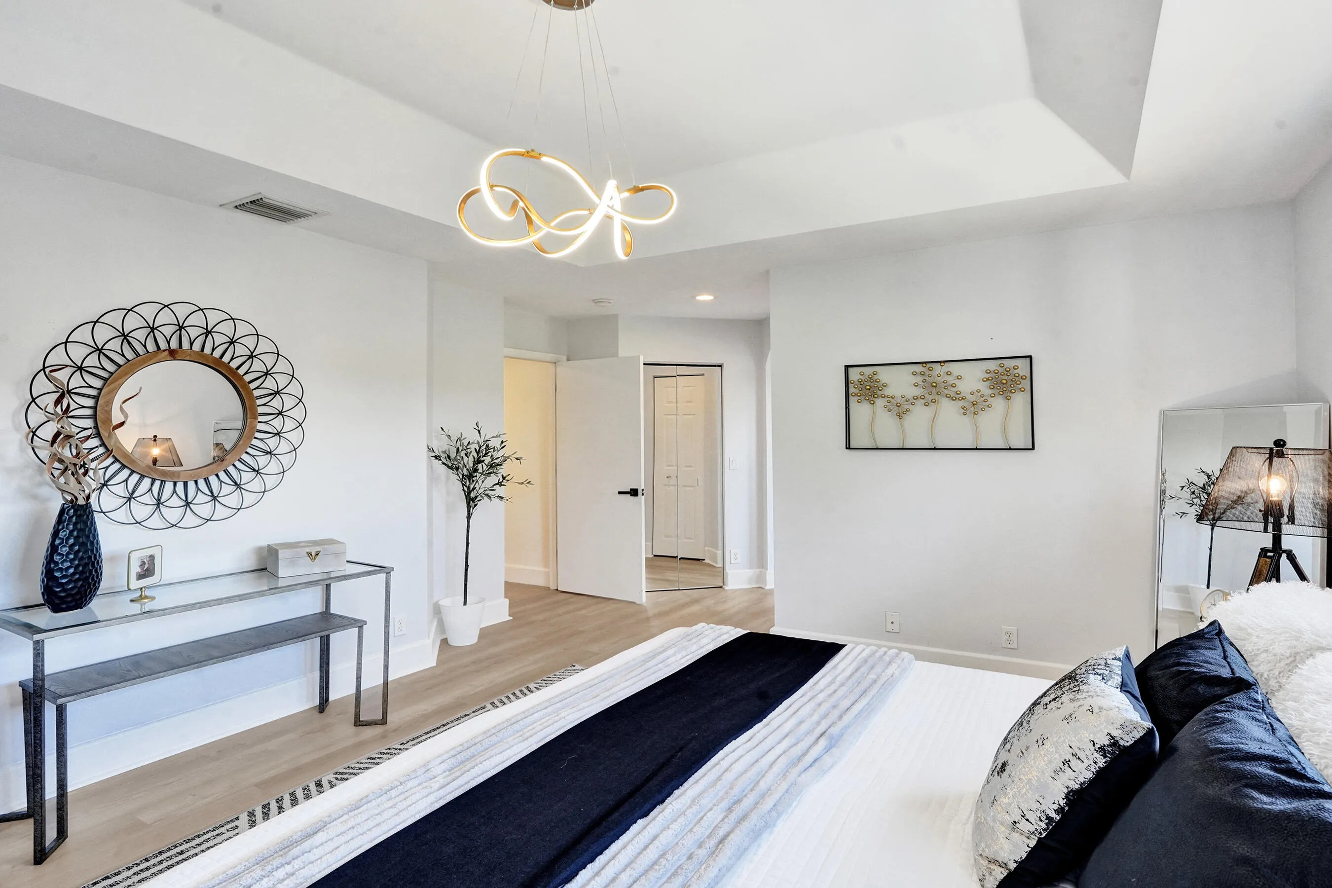 4032 NW 63RD Street
