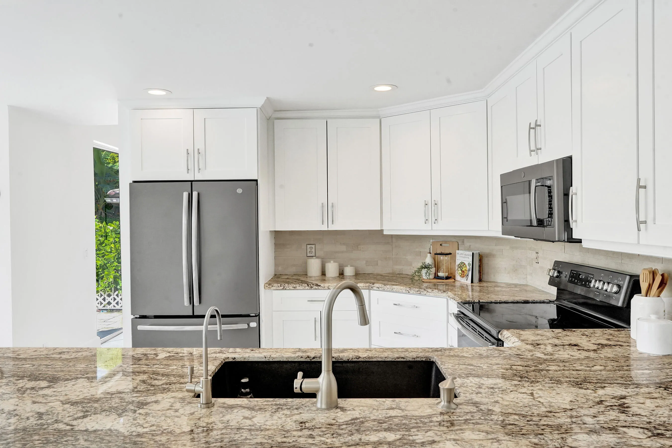 4032 NW 63RD Street