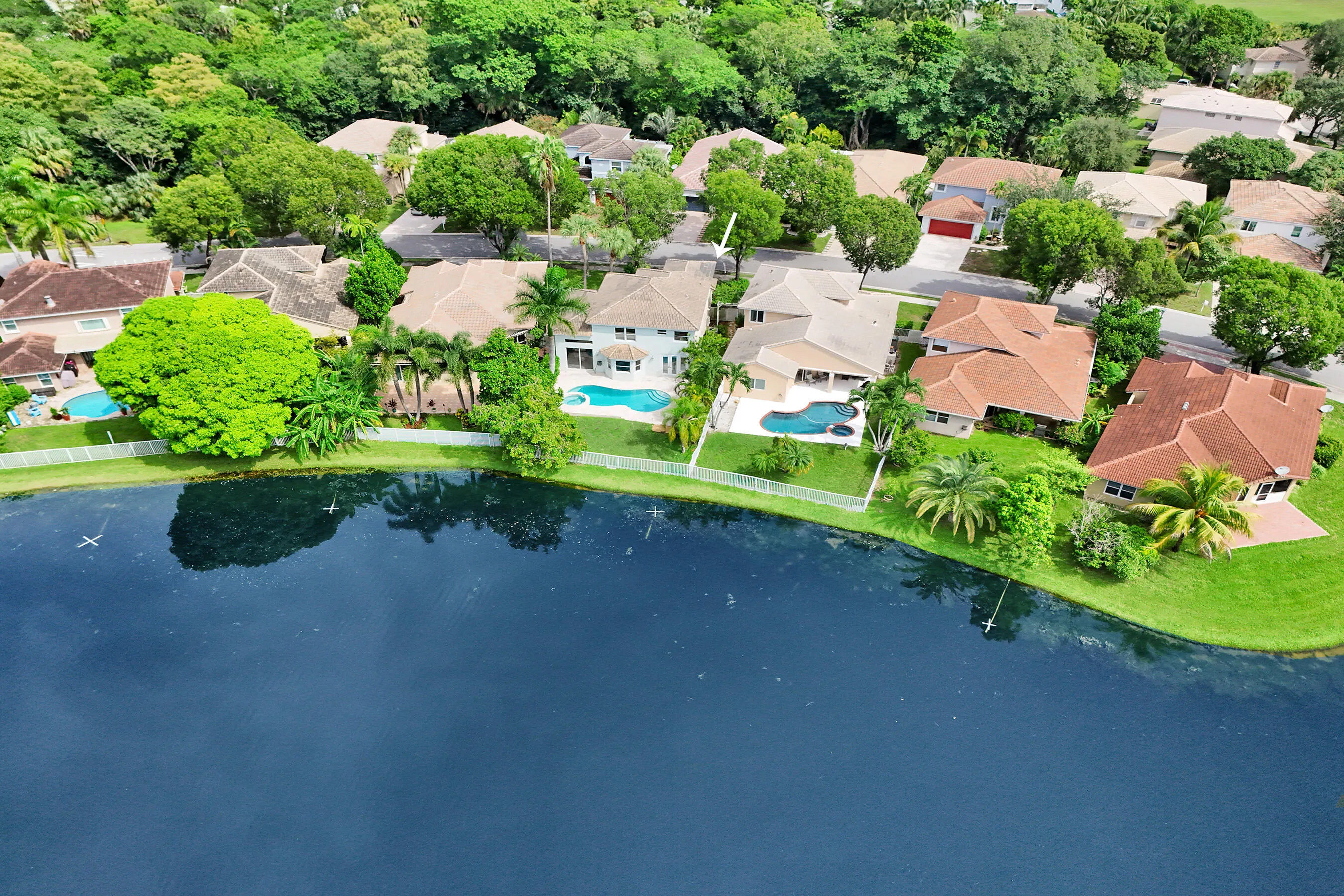 4032 NW 63RD Street