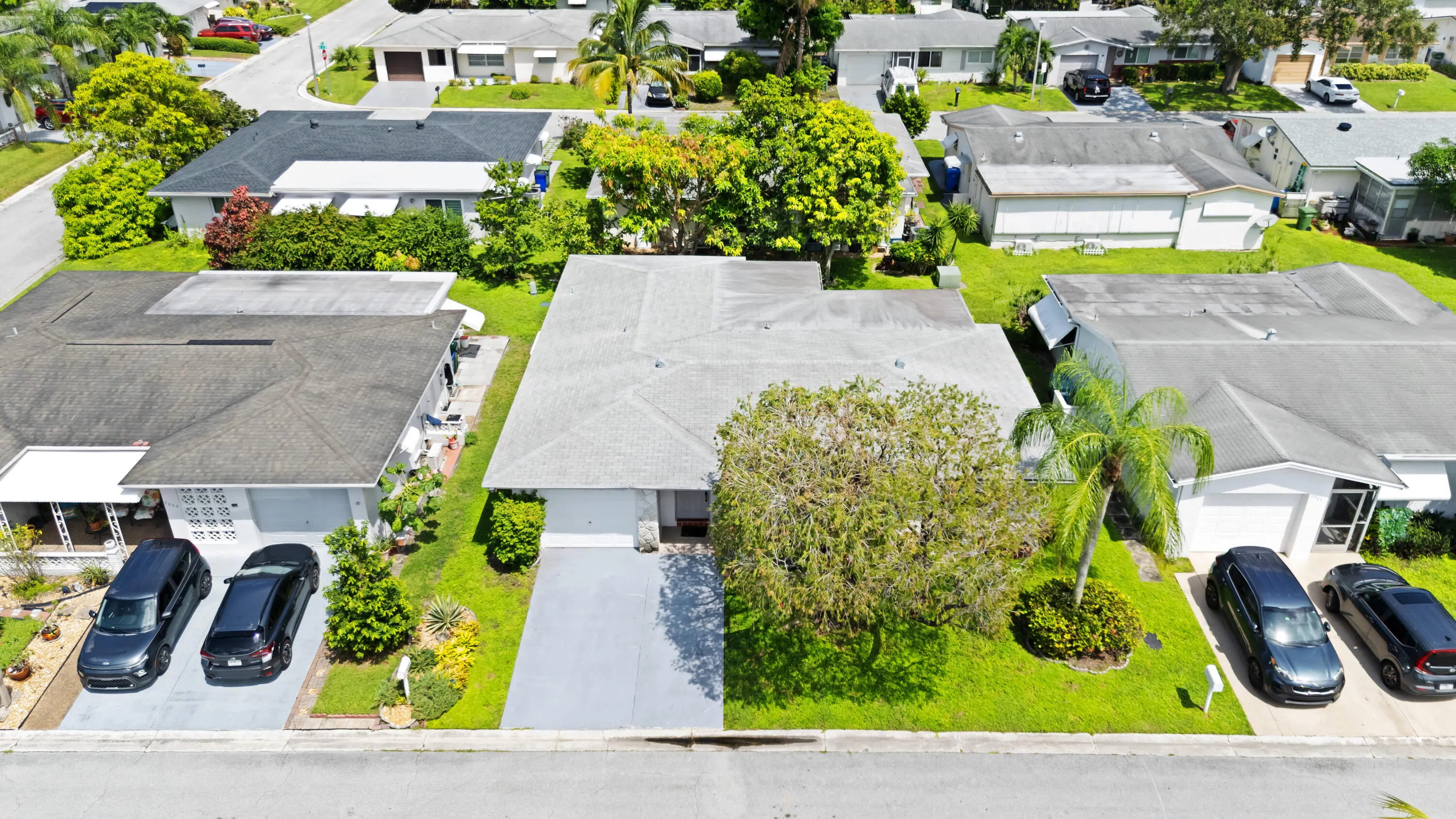 6995 NW 10TH Court
