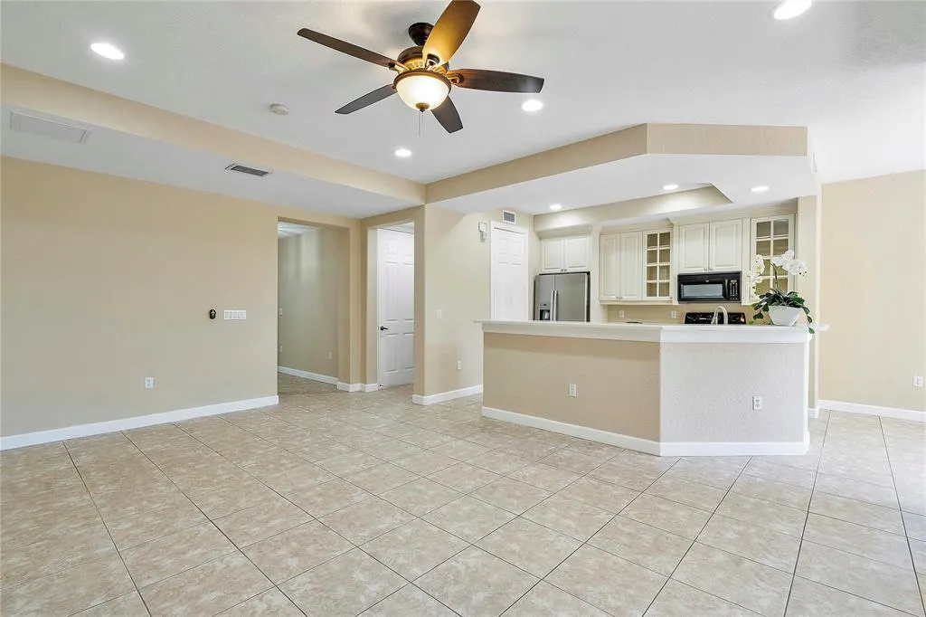 8140 NW 128th Lane #10-A