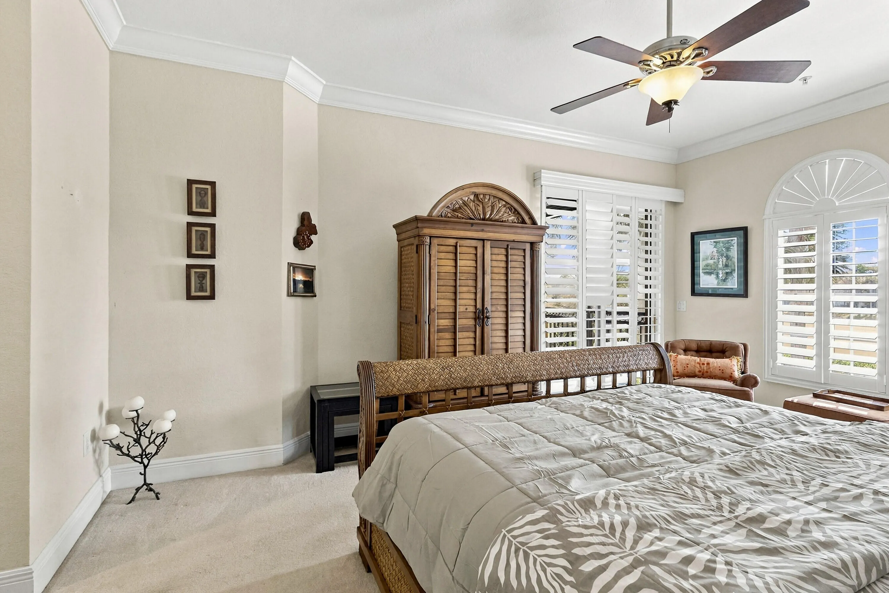 9010 Cascada Way