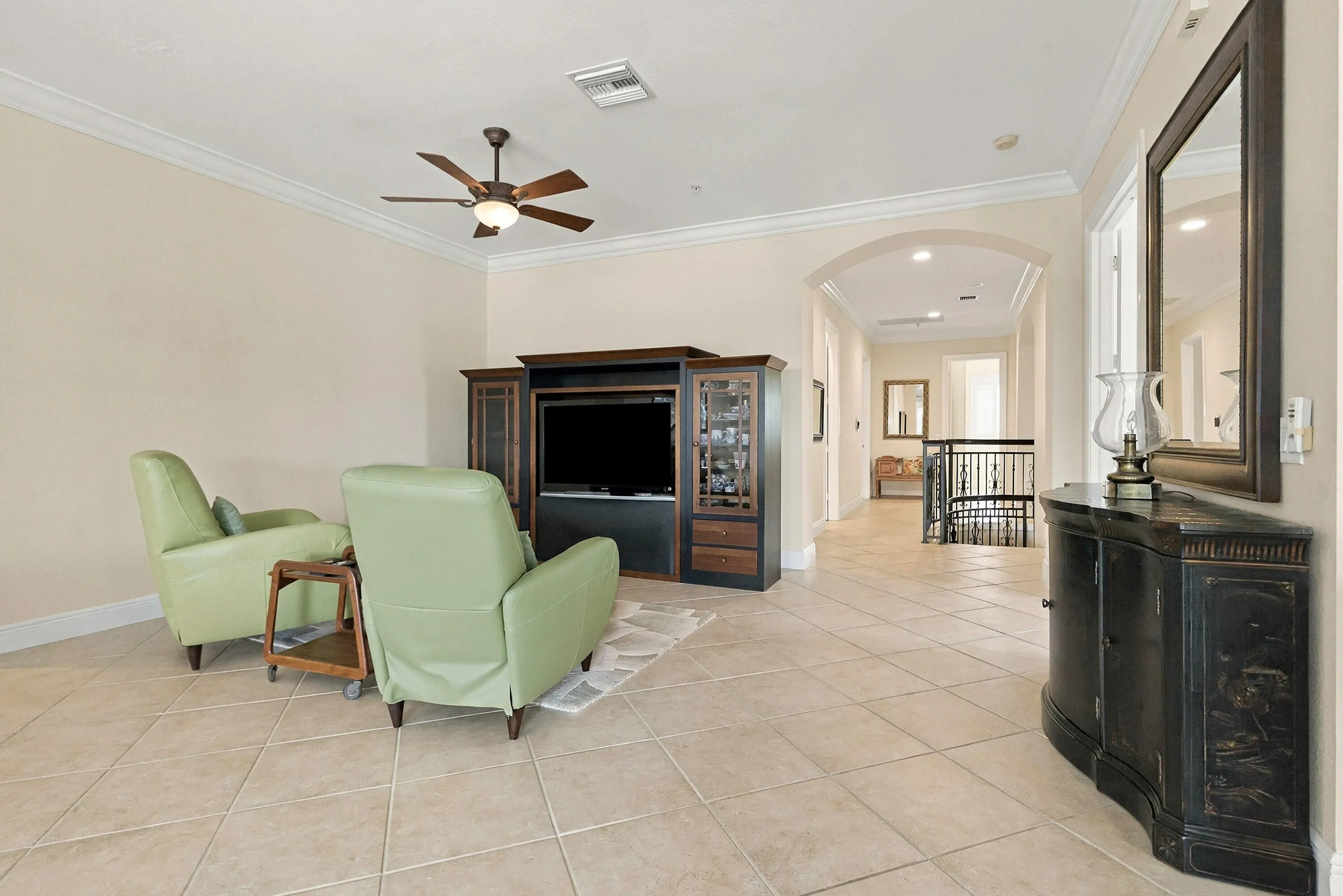 9010 Cascada Way