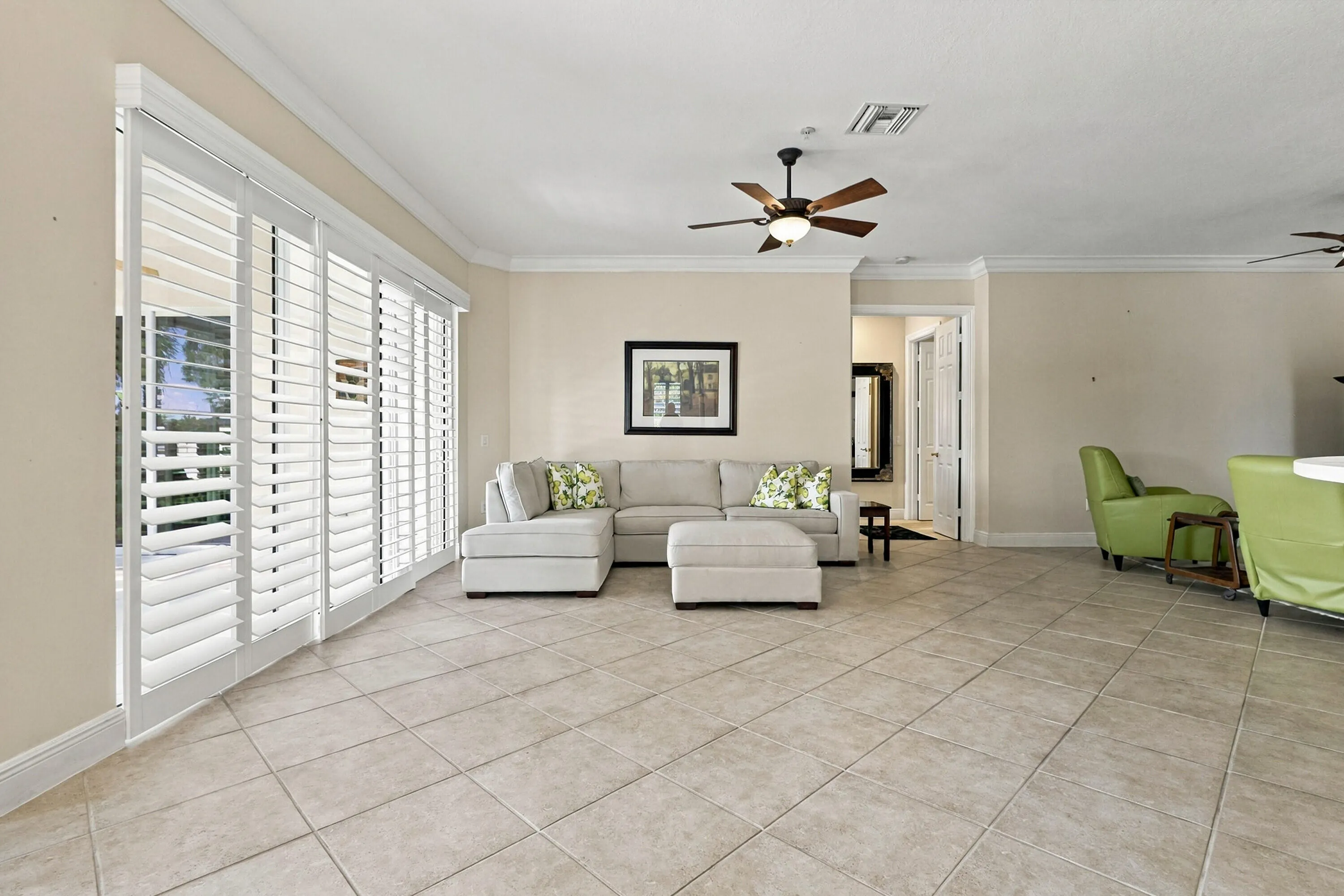 9010 Cascada Way