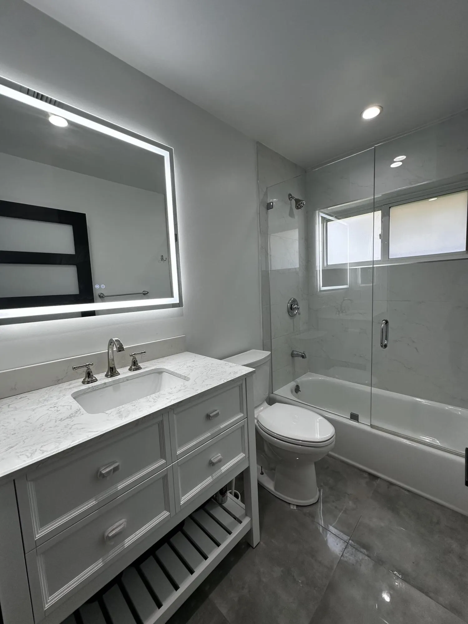 3820 NW 58TH Street