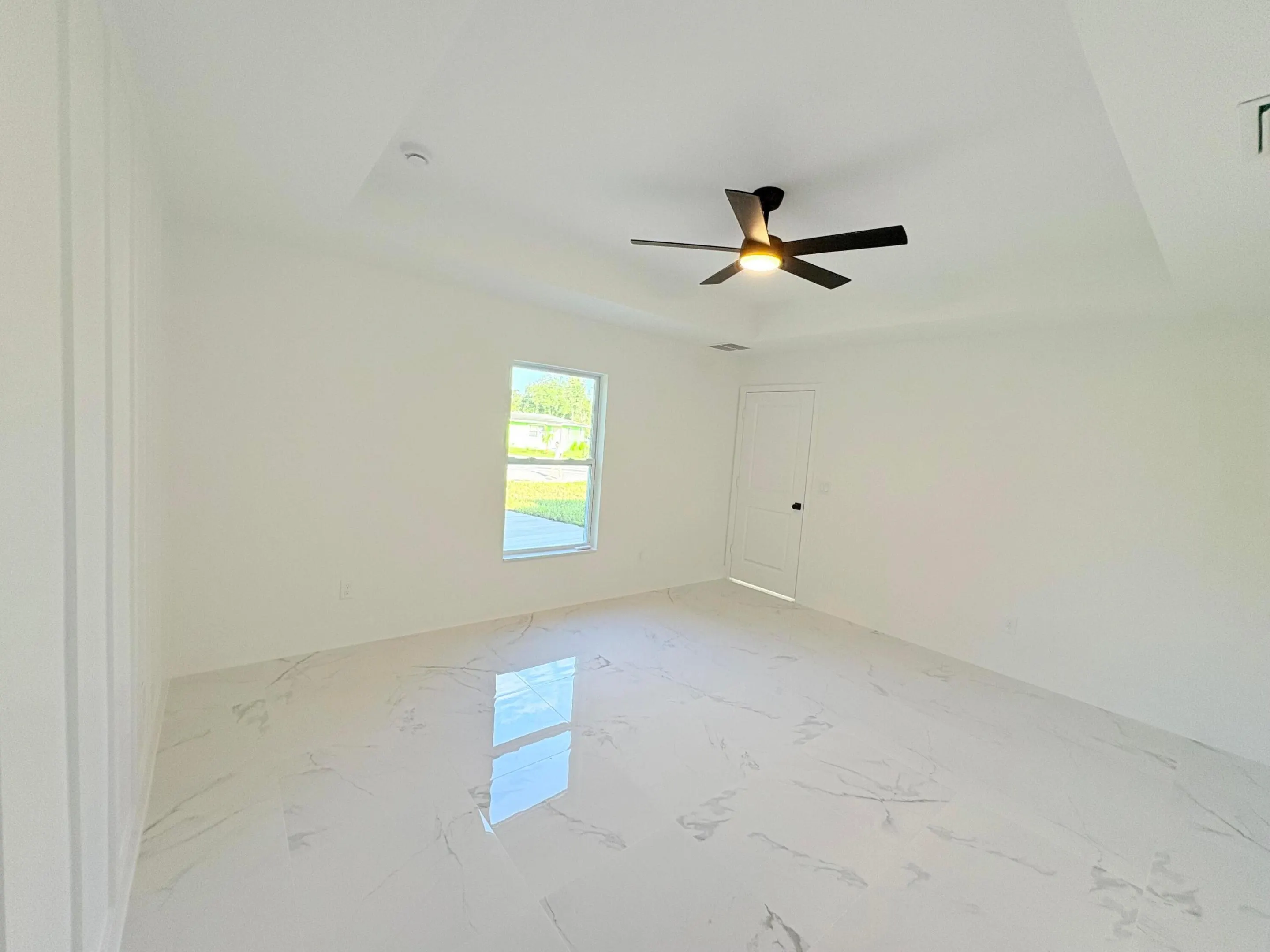 3510 NW 37th Avenue