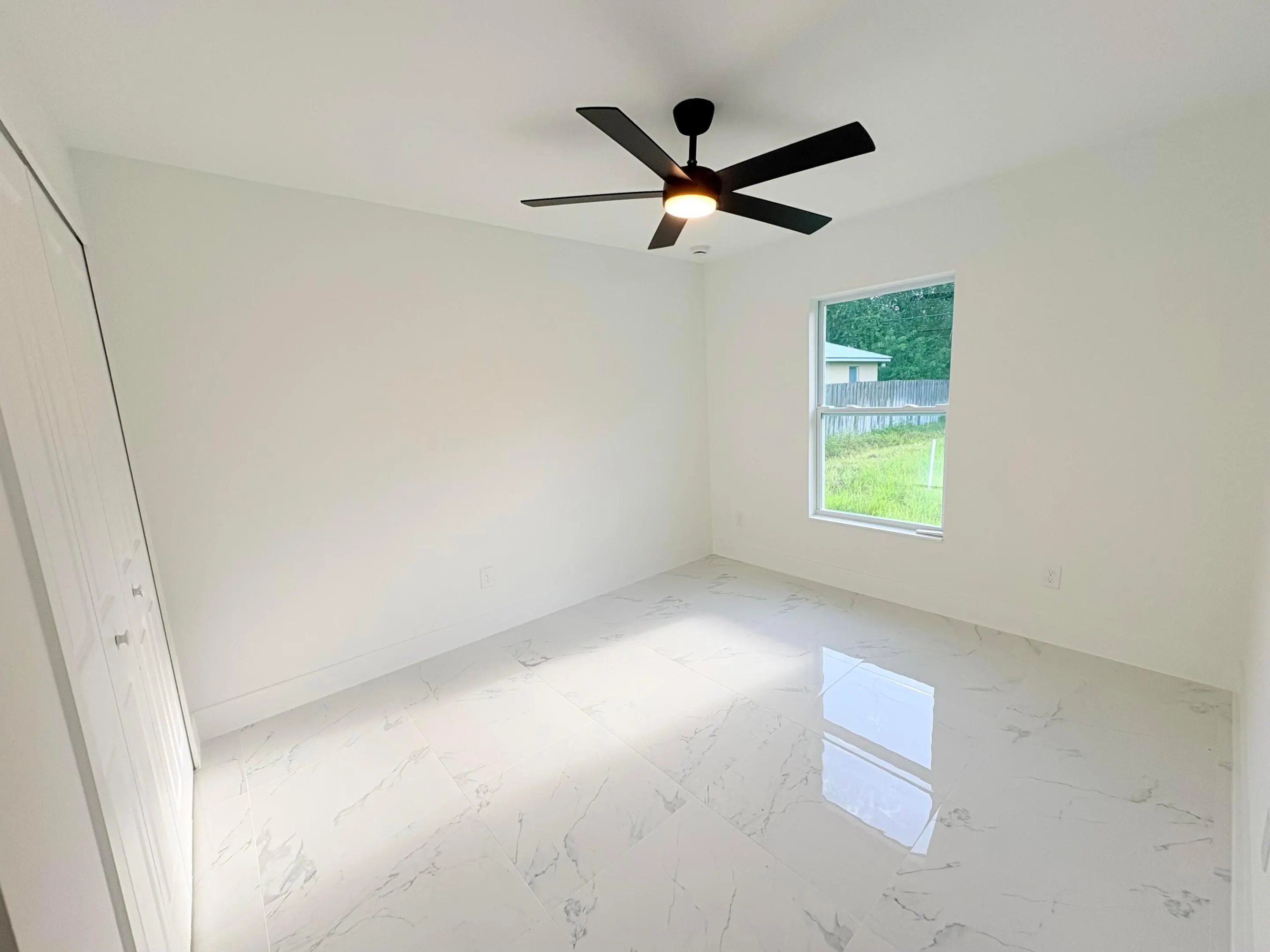 3510 NW 37th Avenue