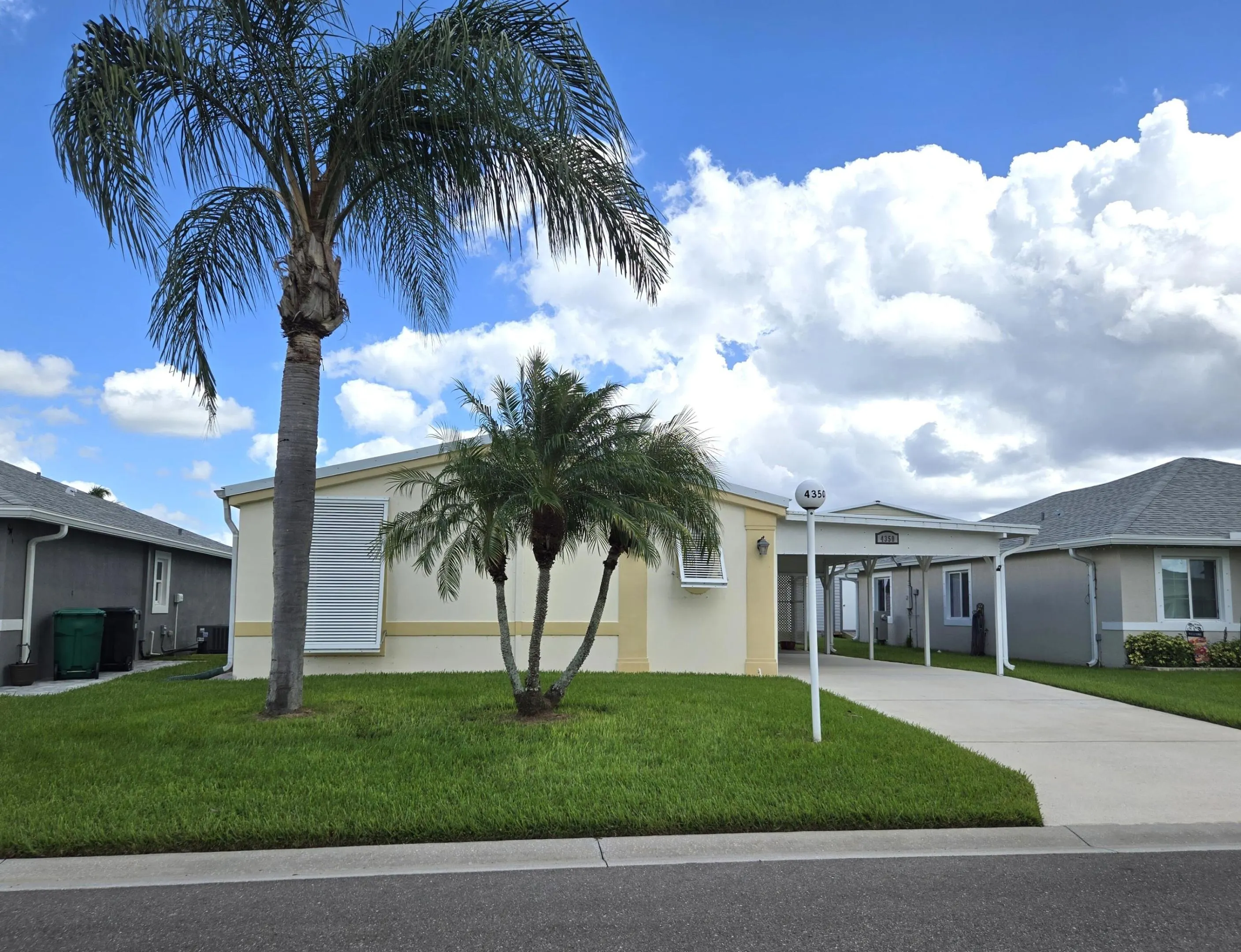 4350 SW 9th Way