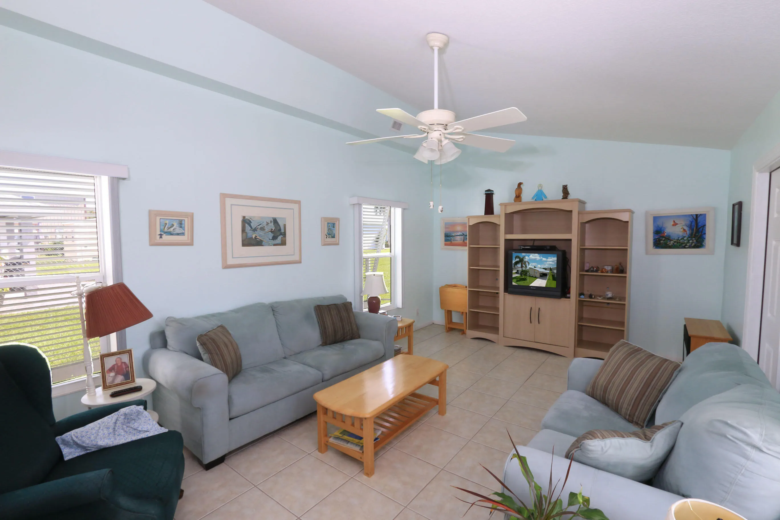 4350 SW 9th Way