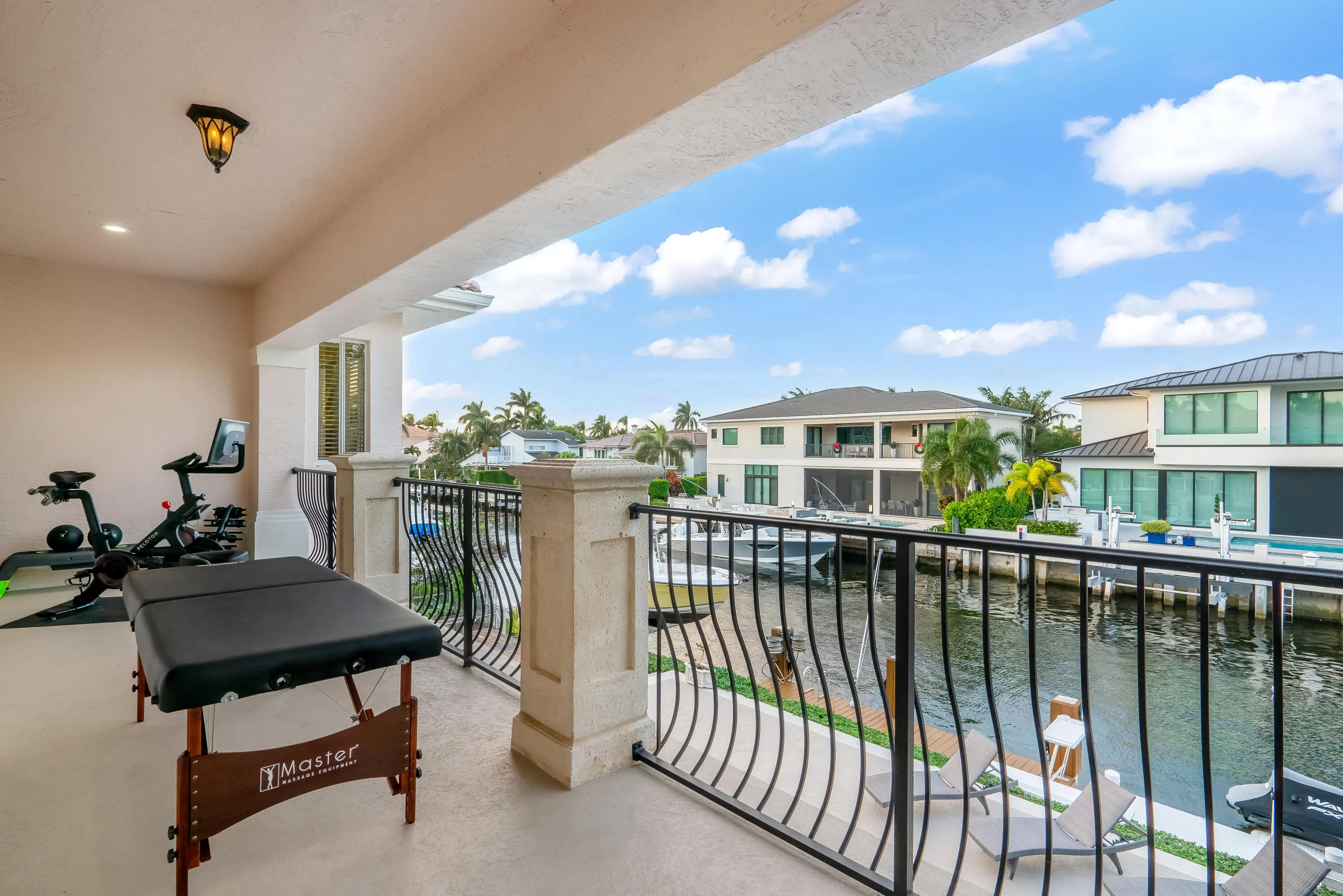 961 Banyan Drive