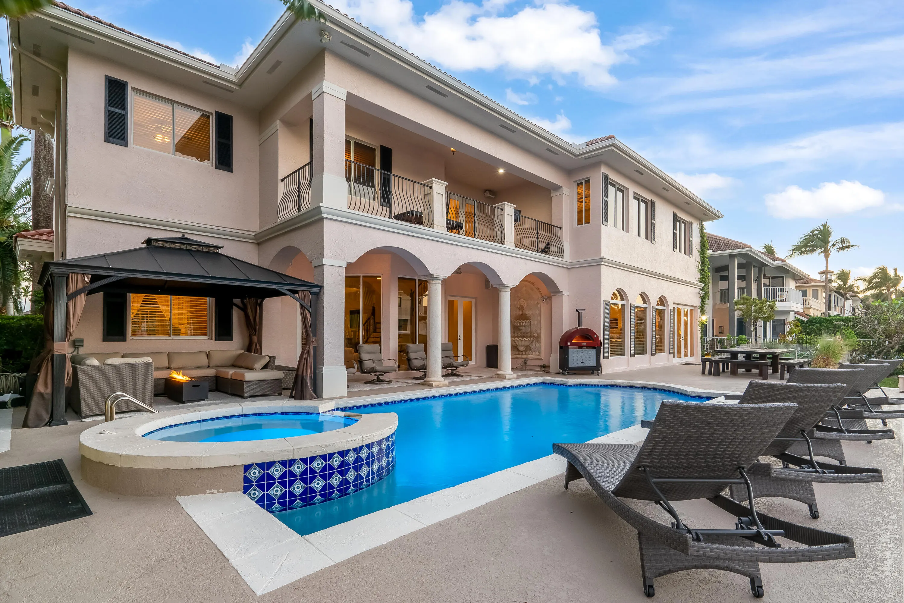 961 Banyan Drive