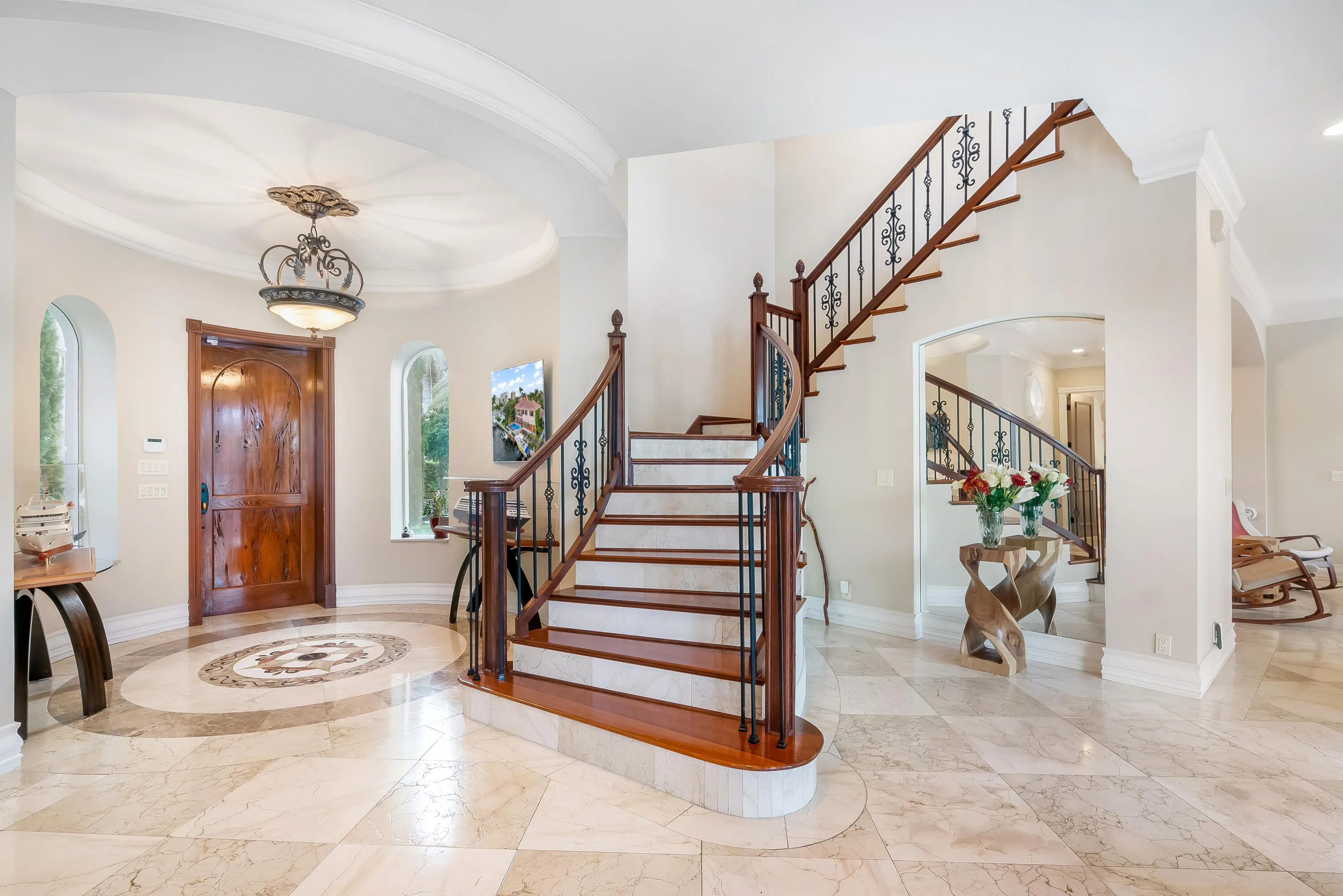 961 Banyan Drive
