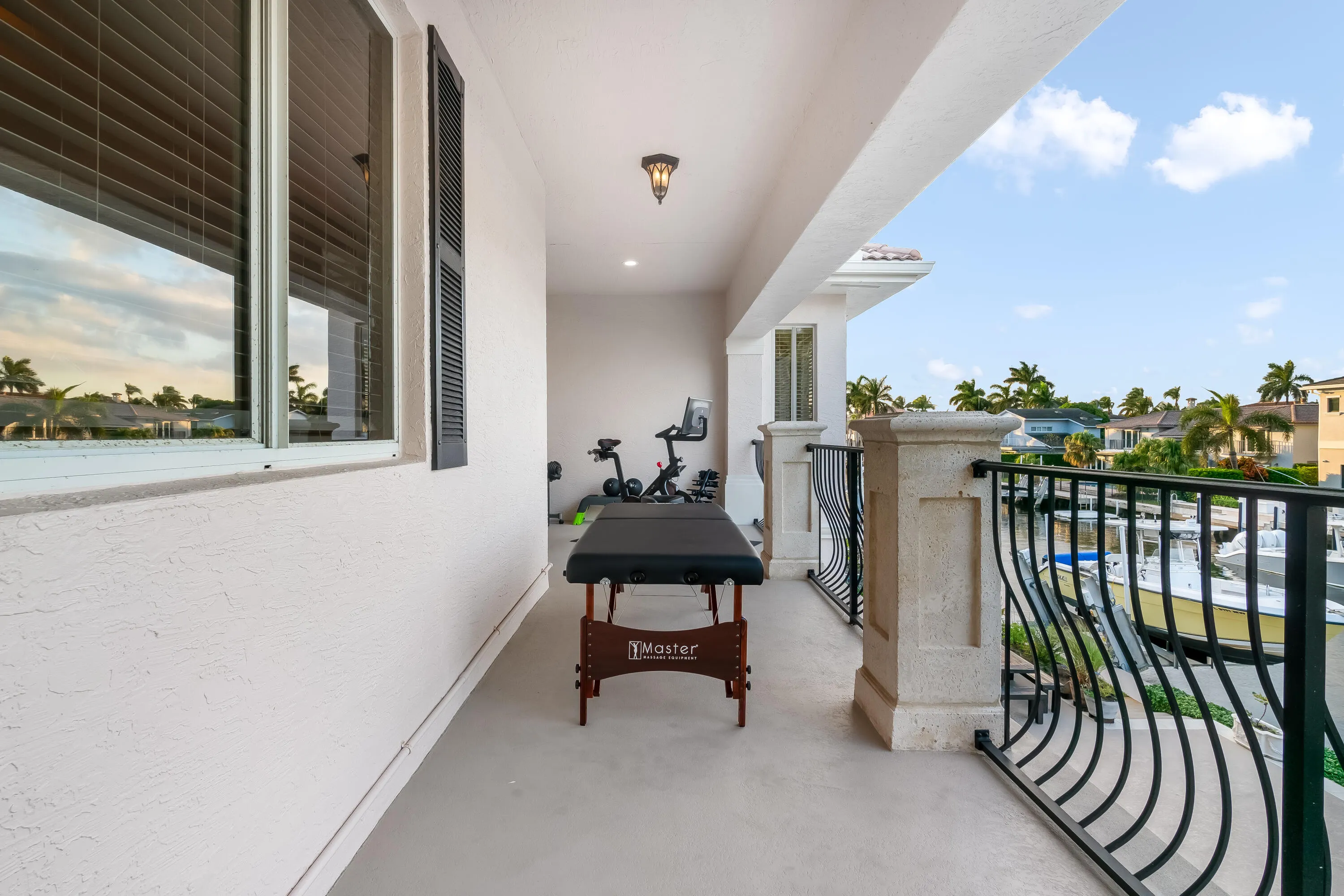 961 Banyan Drive