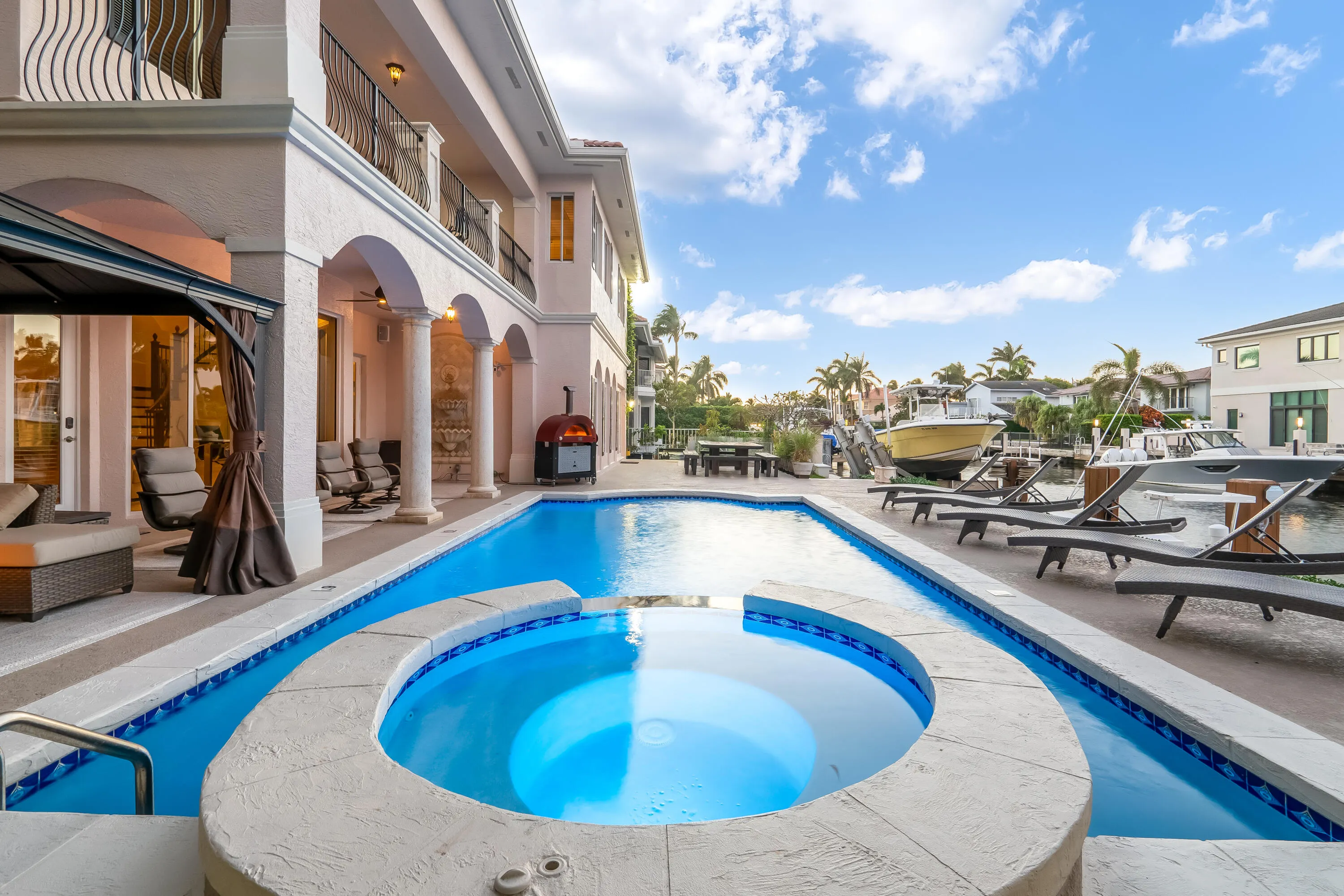 961 Banyan Drive