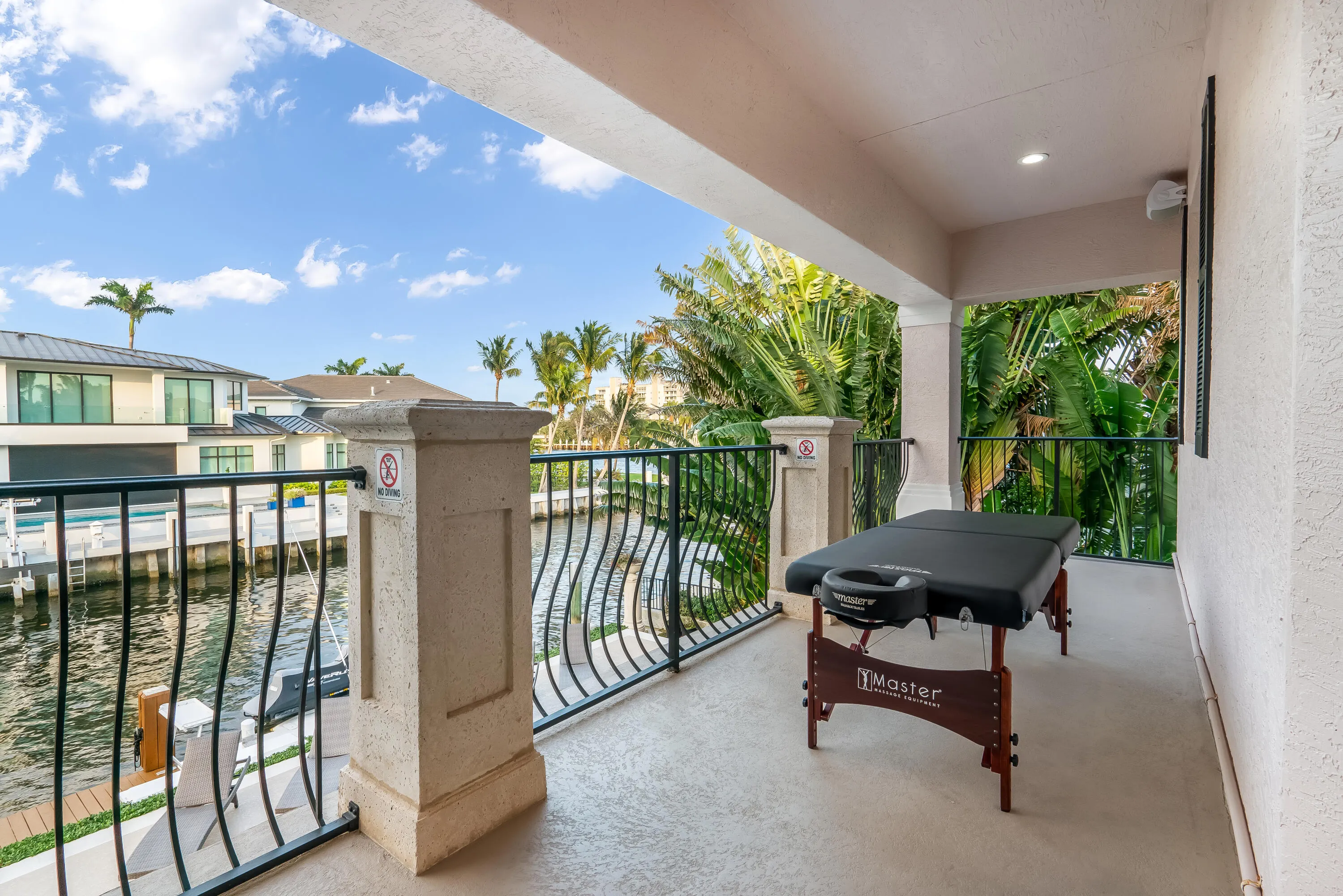 961 Banyan Drive