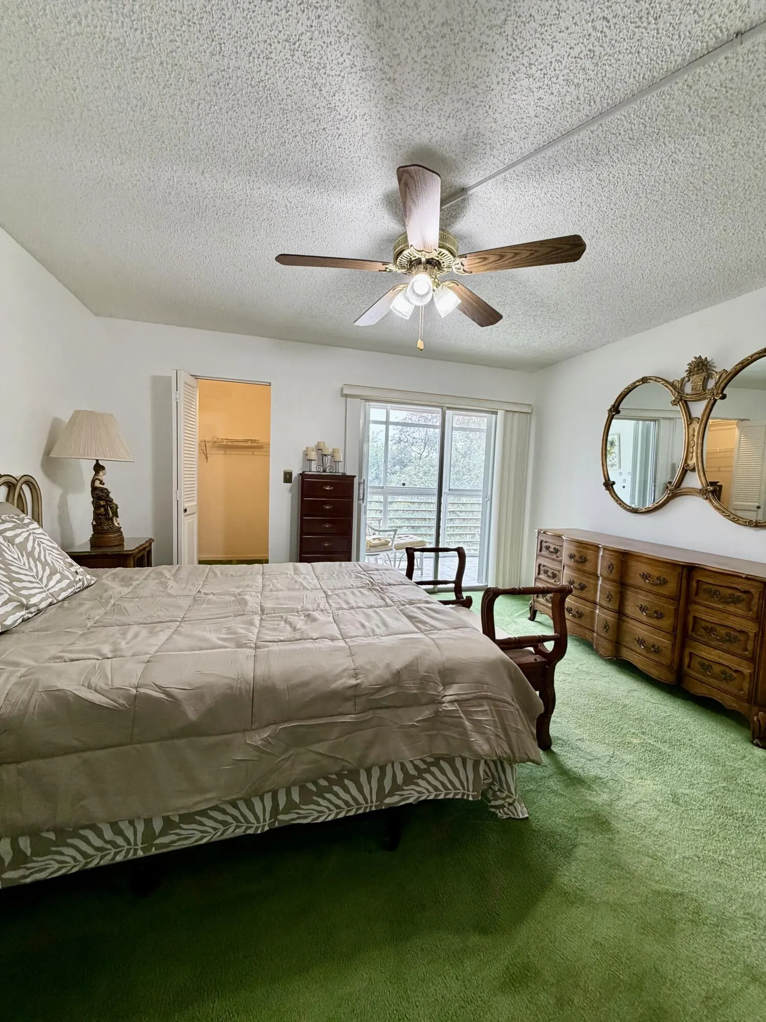 2101 Lucaya Bend