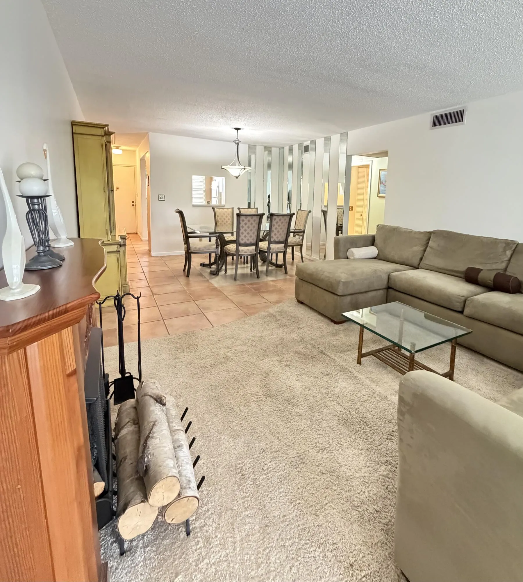 2101 Lucaya Bend
