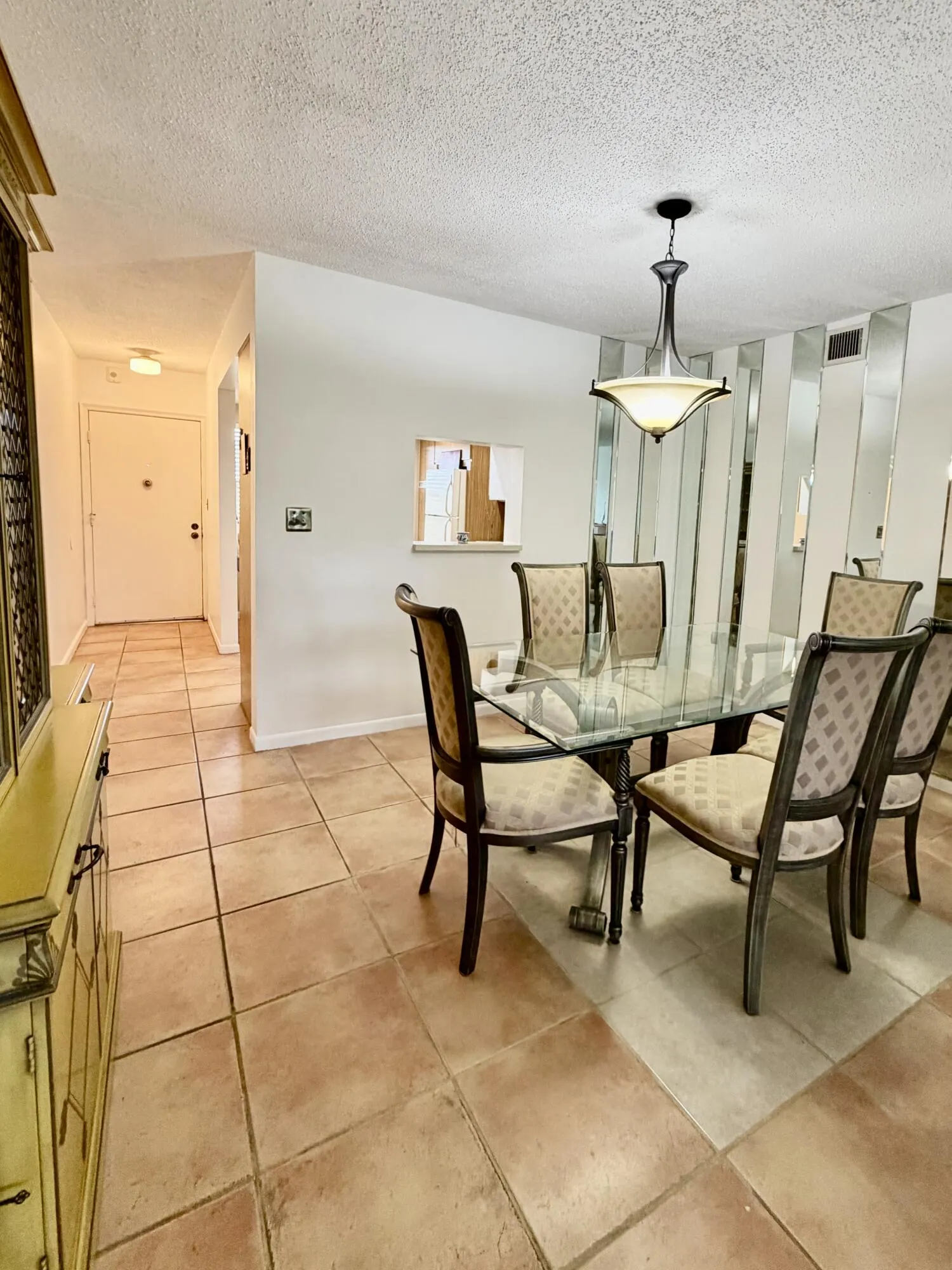 2101 Lucaya Bend
