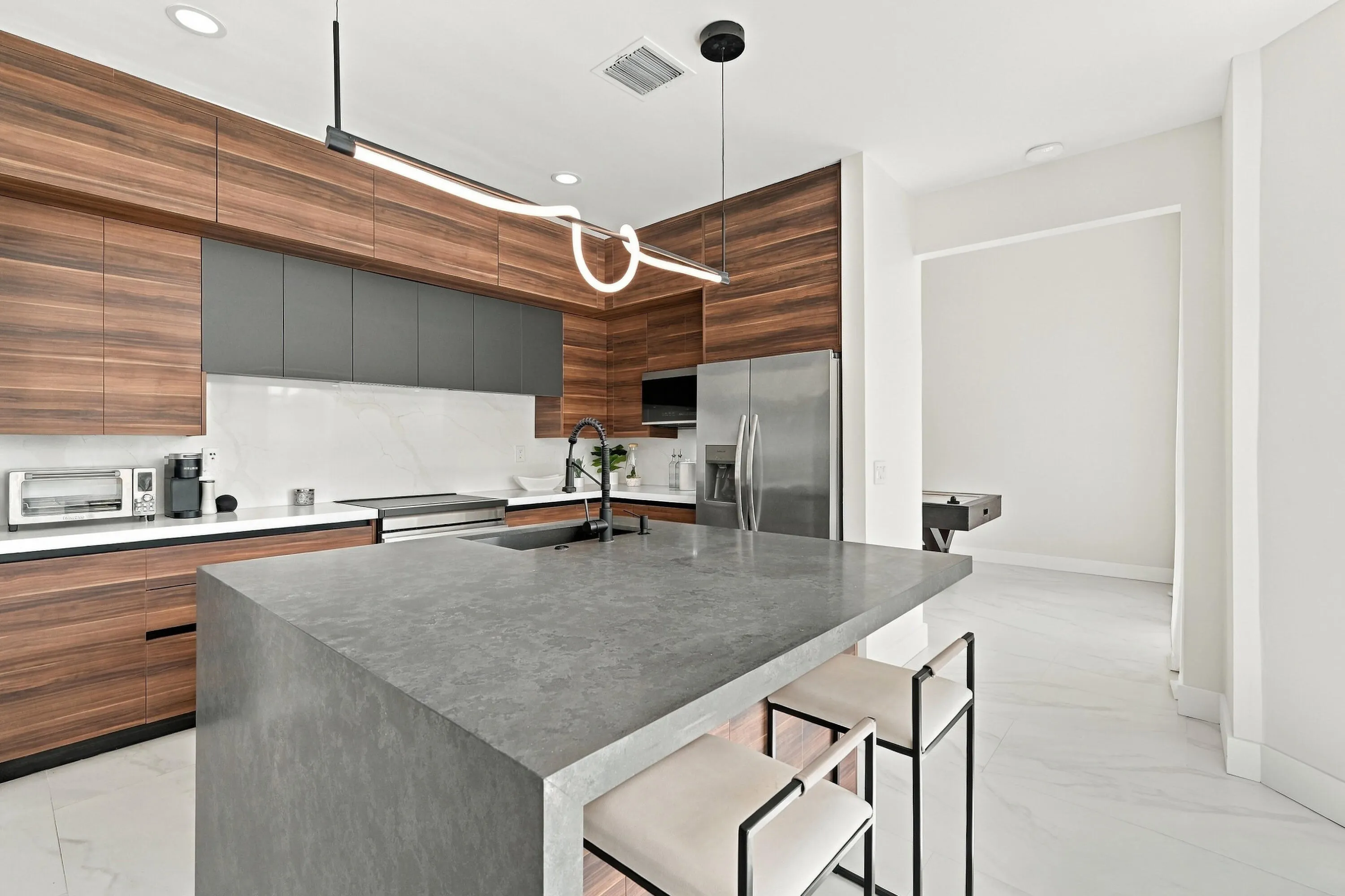 7550 NORMANDE Court