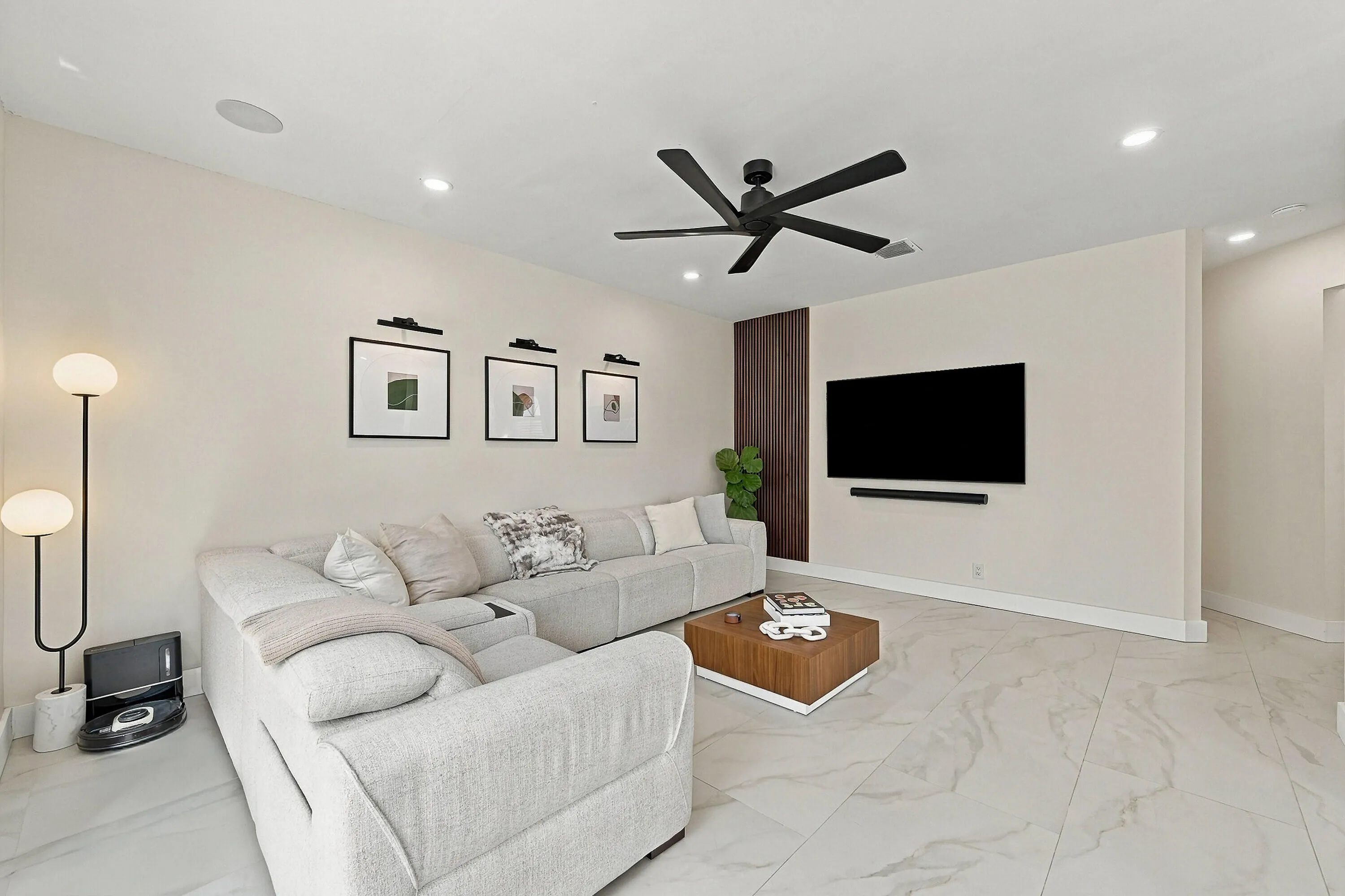 7550 NORMANDE Court