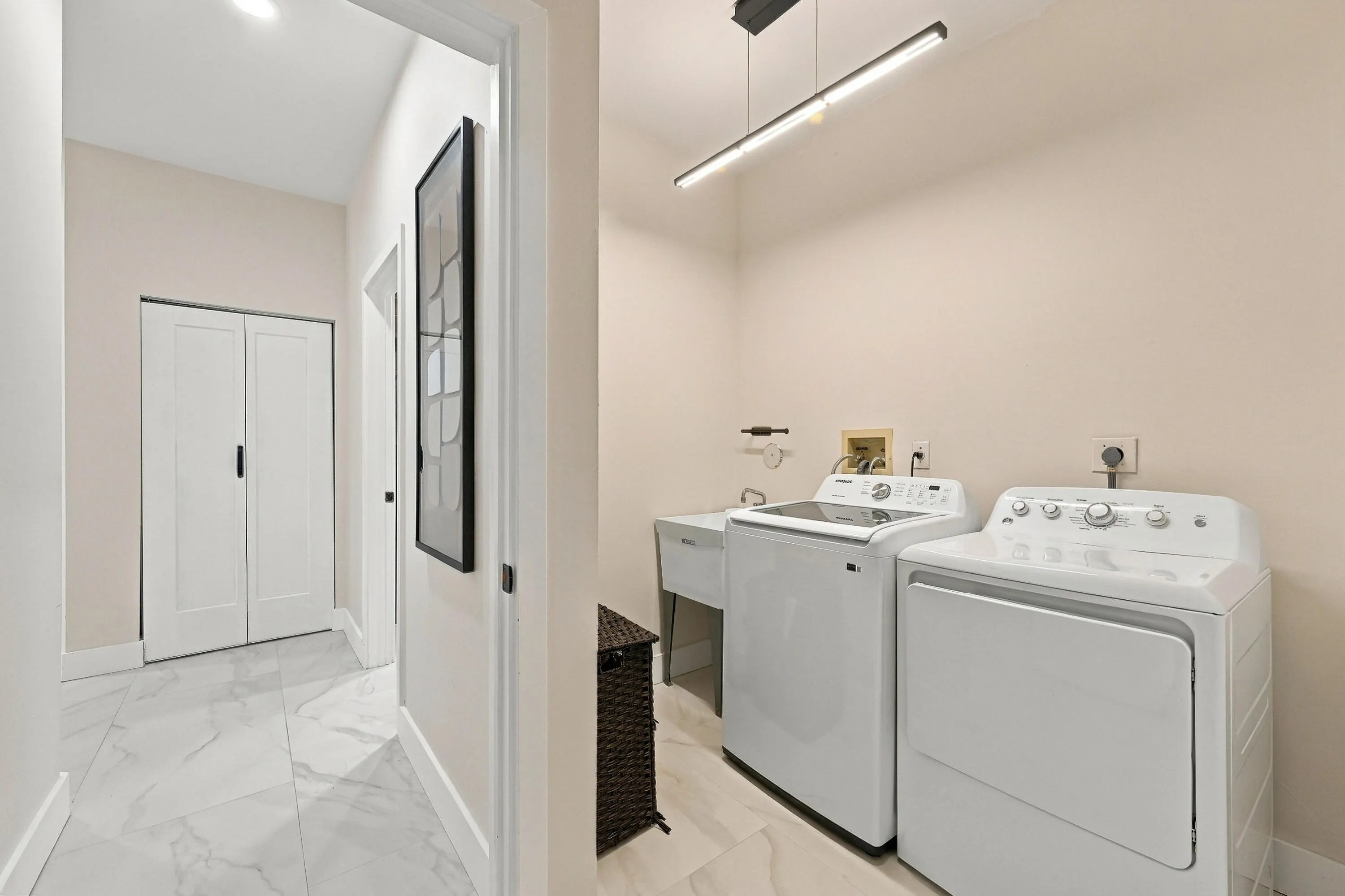 7550 NORMANDE Court