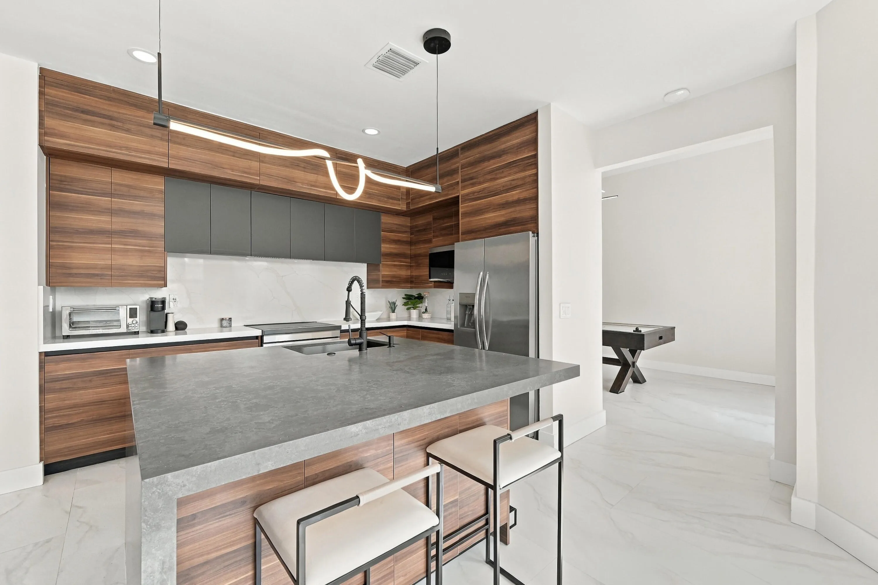 7550 NORMANDE Court