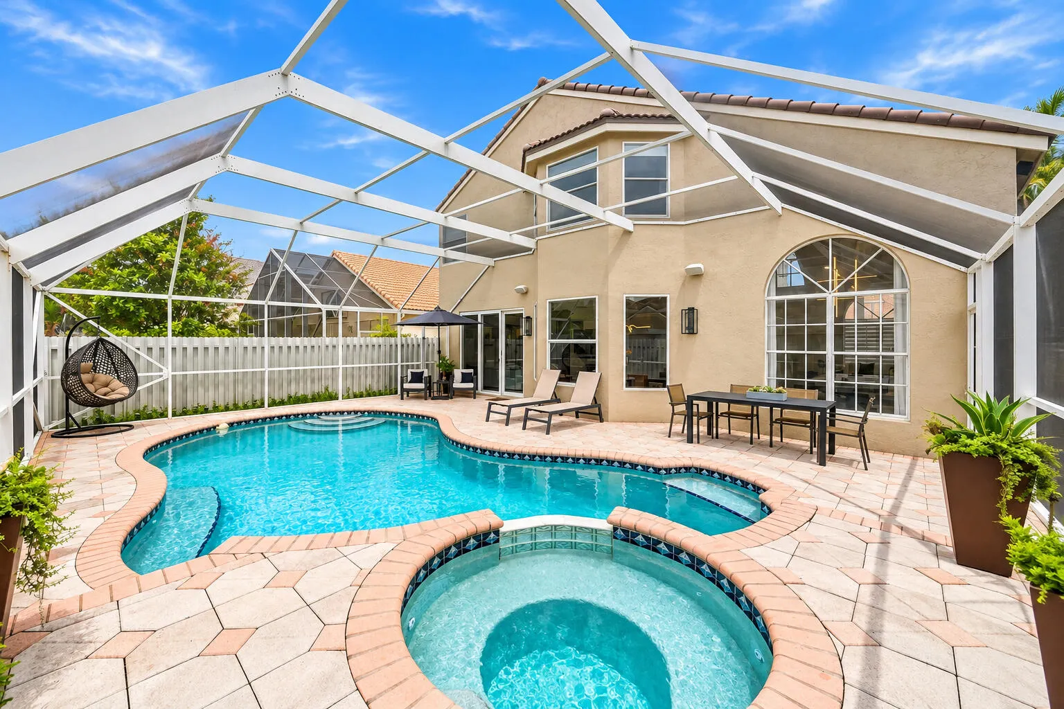 7550 NORMANDE Court