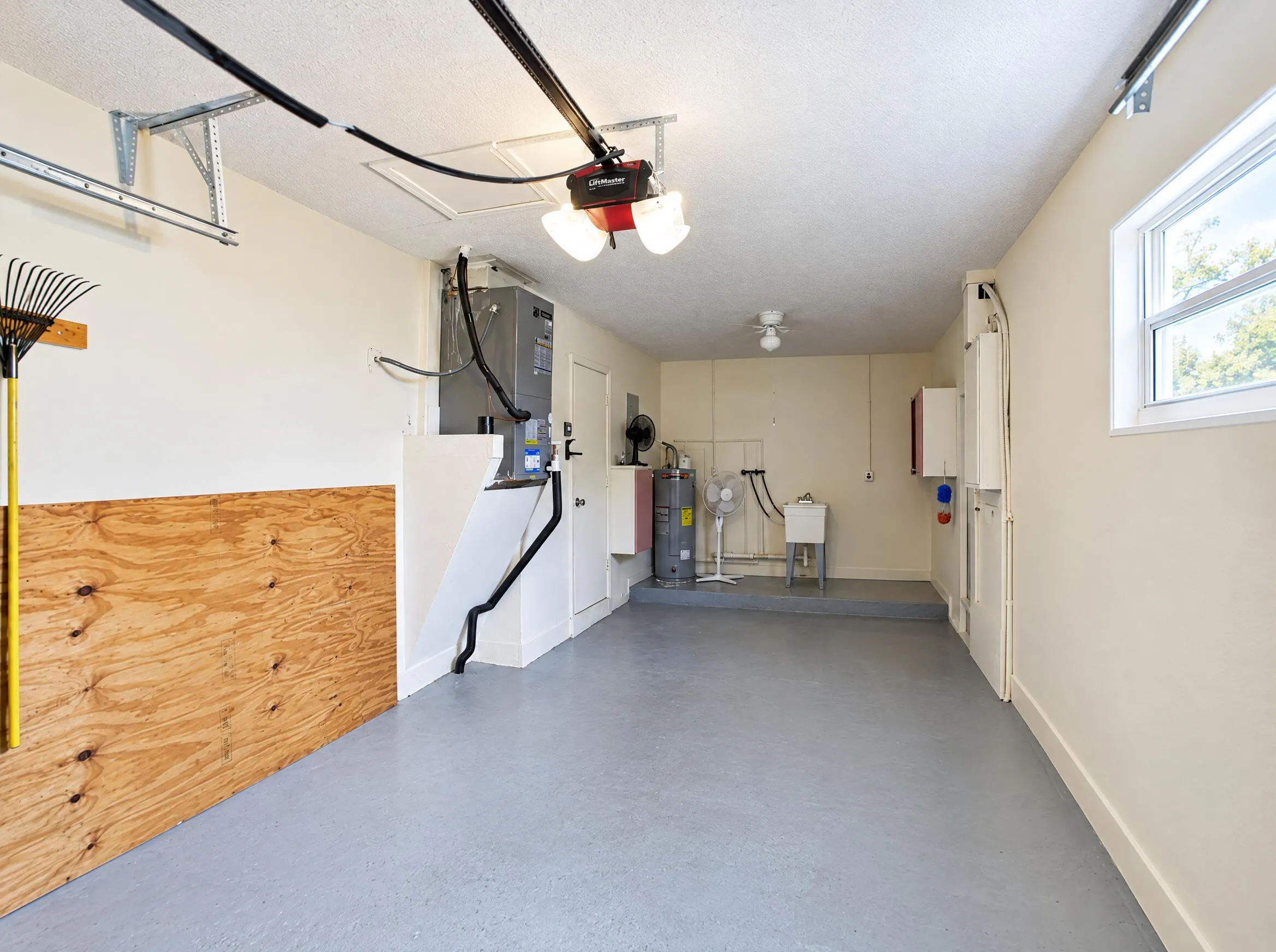 1030 NW 69TH Avenue