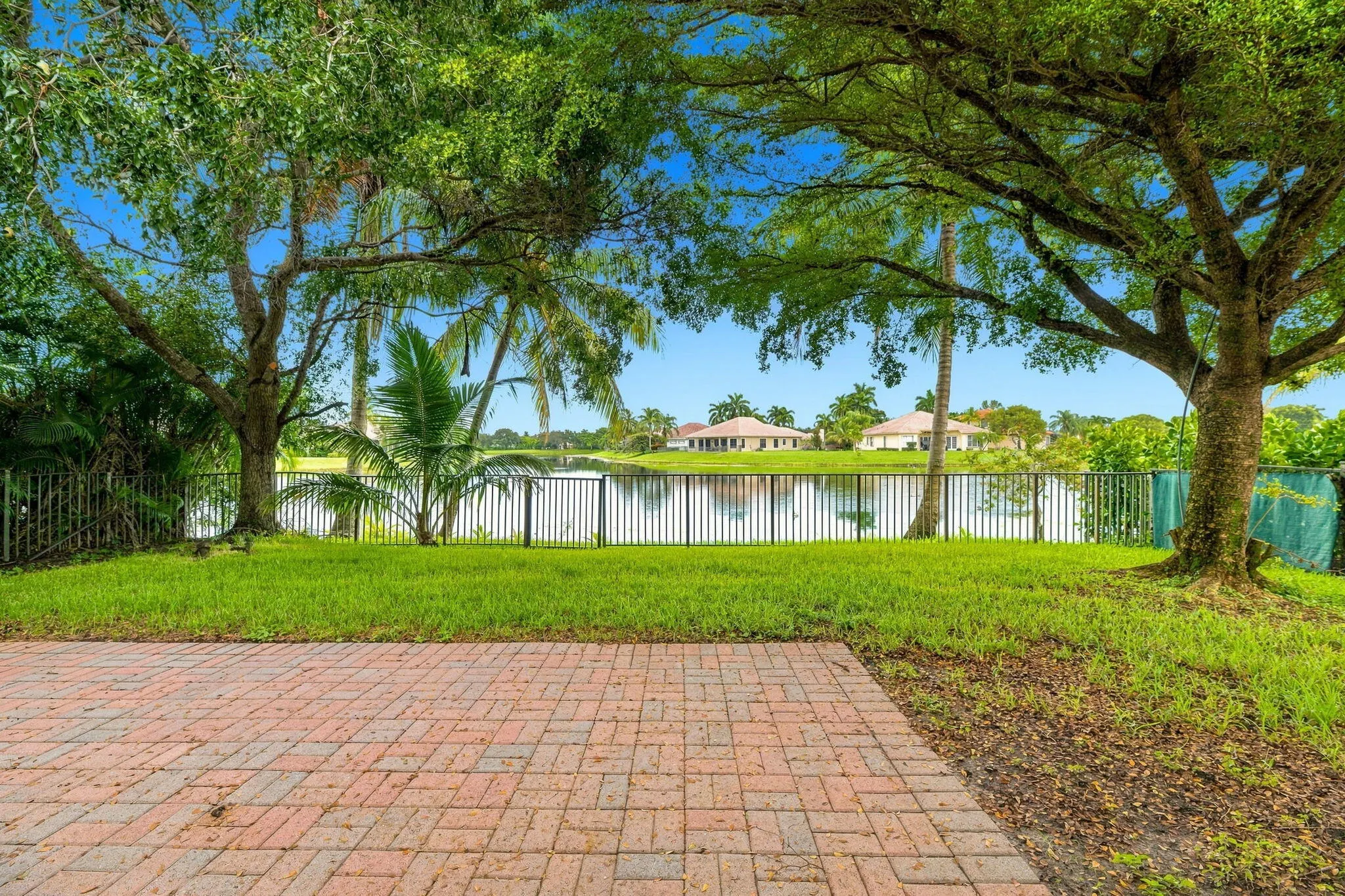 10919 NW 62ND Court