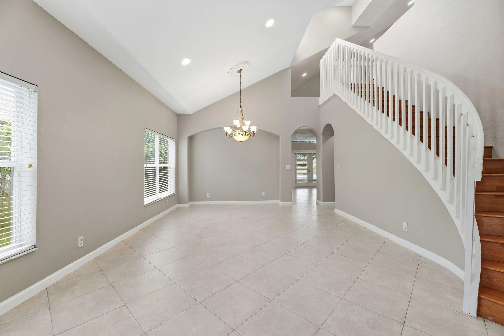 10919 NW 62ND Court