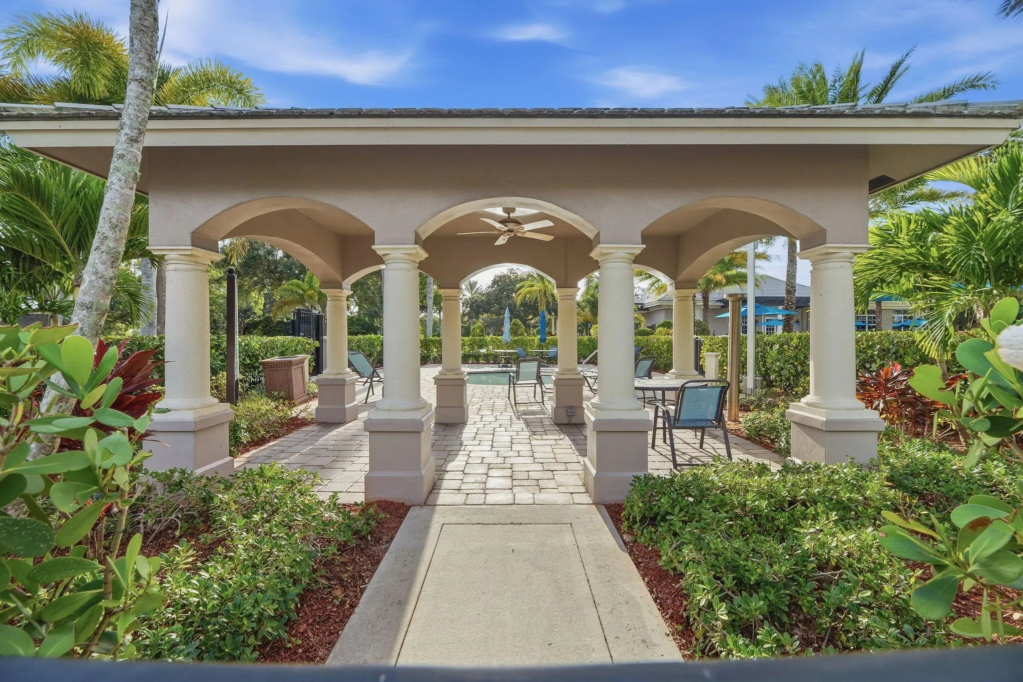 10919 NW 62ND Court