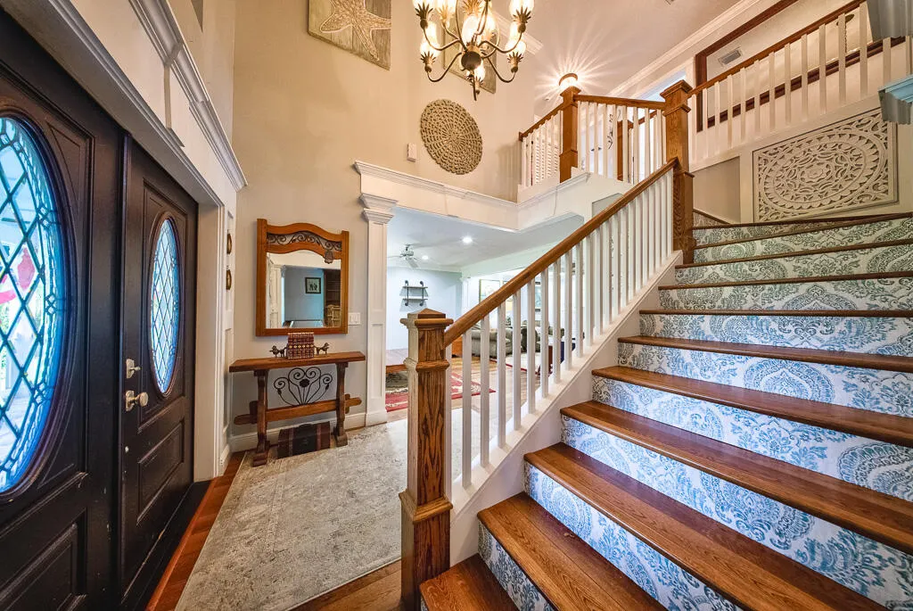 4651 Hunting Trail
