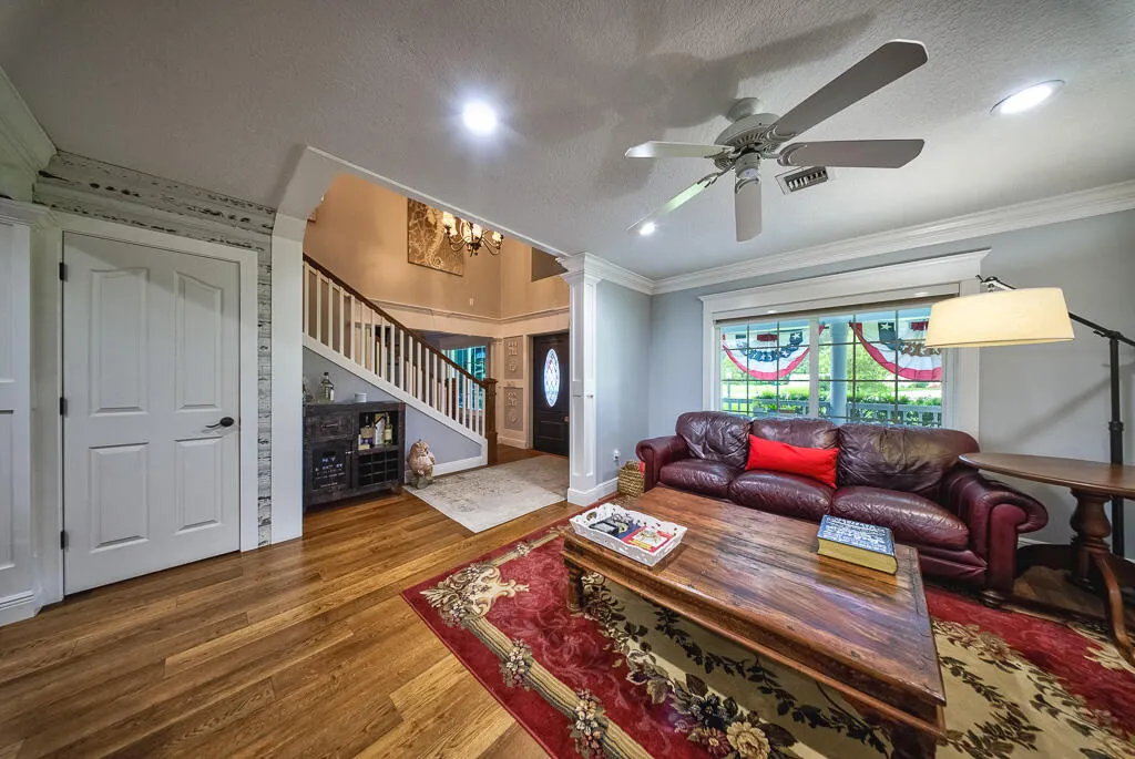 4651 Hunting Trail