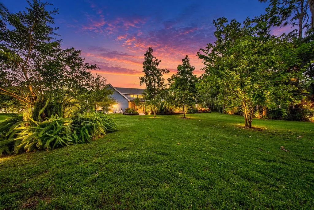 4651 Hunting Trail