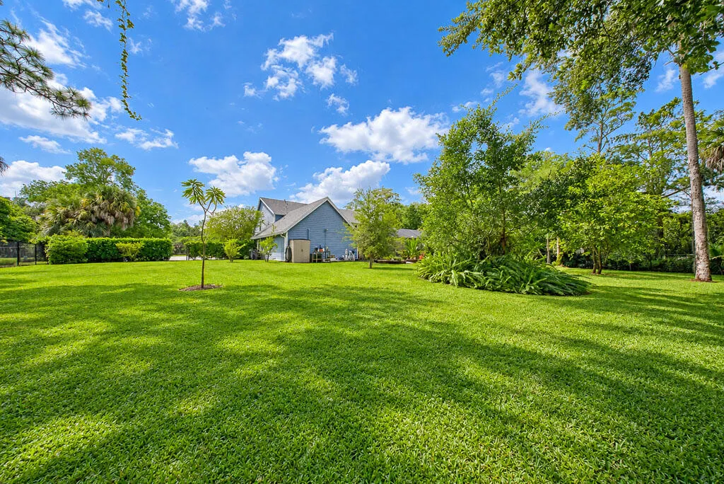 4651 Hunting Trail