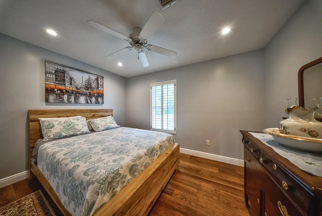4651 Hunting Trail