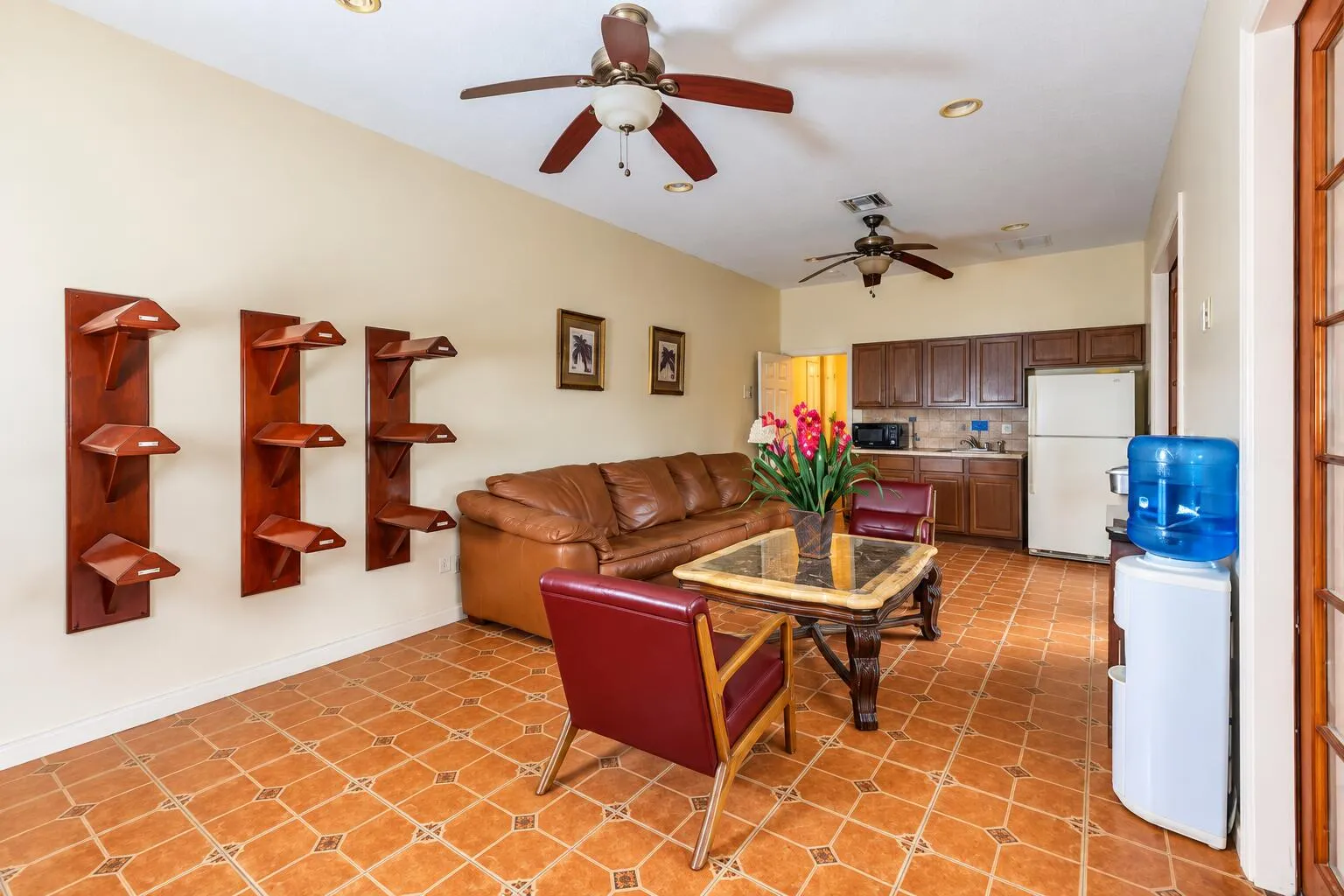 3206 OLDE HAMPTON Drive