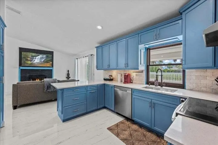 13950 BARBERRY Court